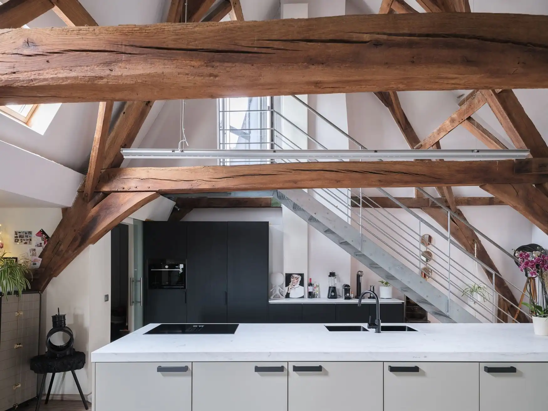 Karaktervolle loft met groot terras in hartje Oudenaarde. foto 5