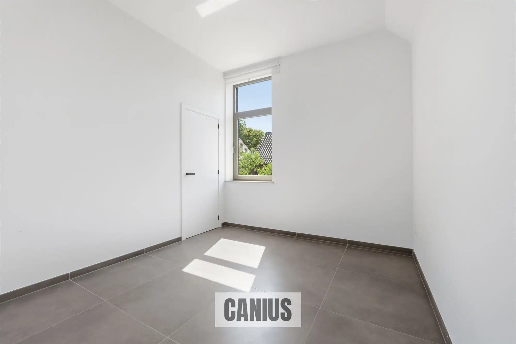 KANTOORGEBOUW MET PRAKTIJKRUIMTES OP TOPLOCATIE foto 19