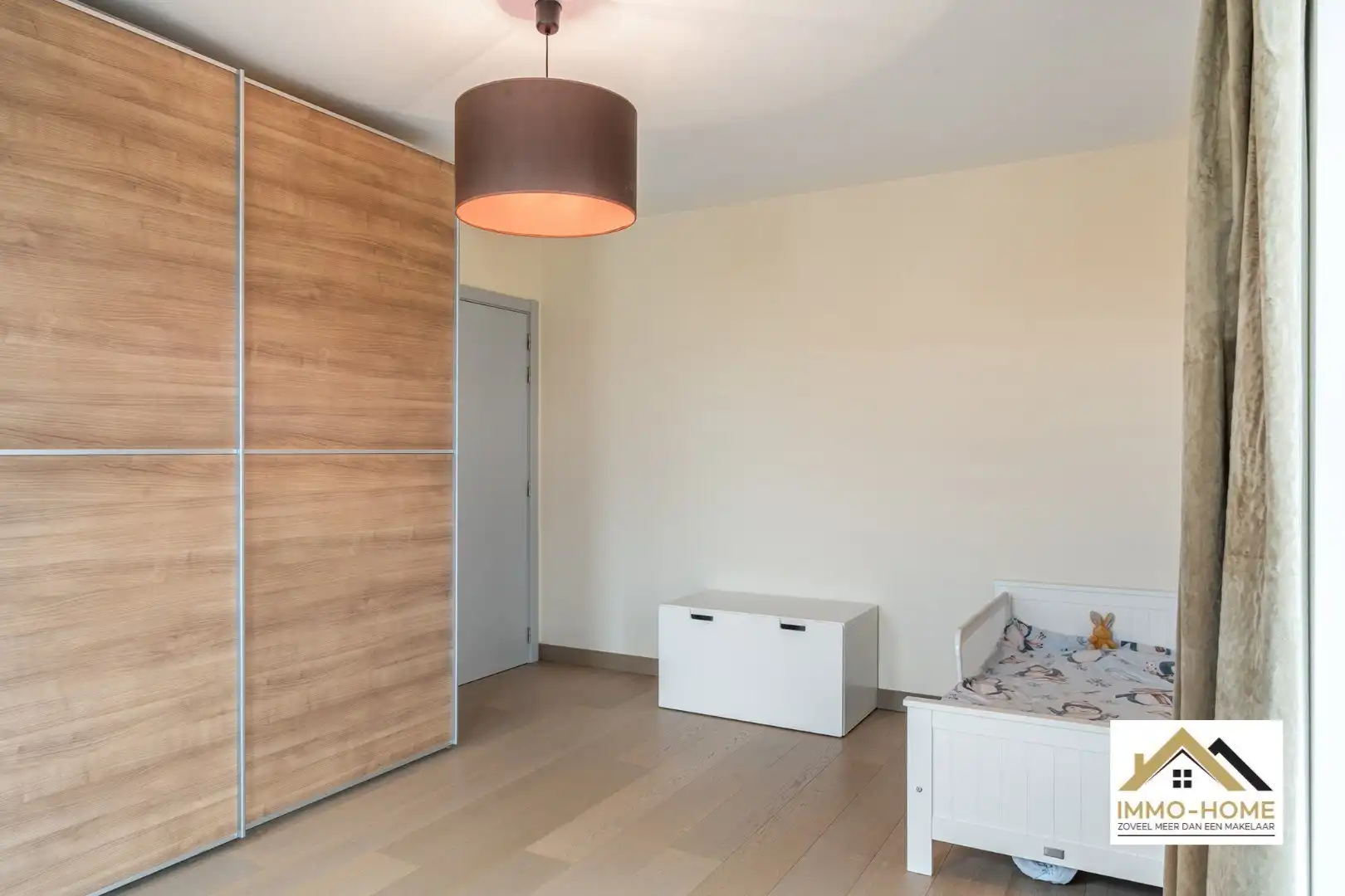 Vrijstaande woning met 3000M2 grond en landelijk uitzicht!! foto 21