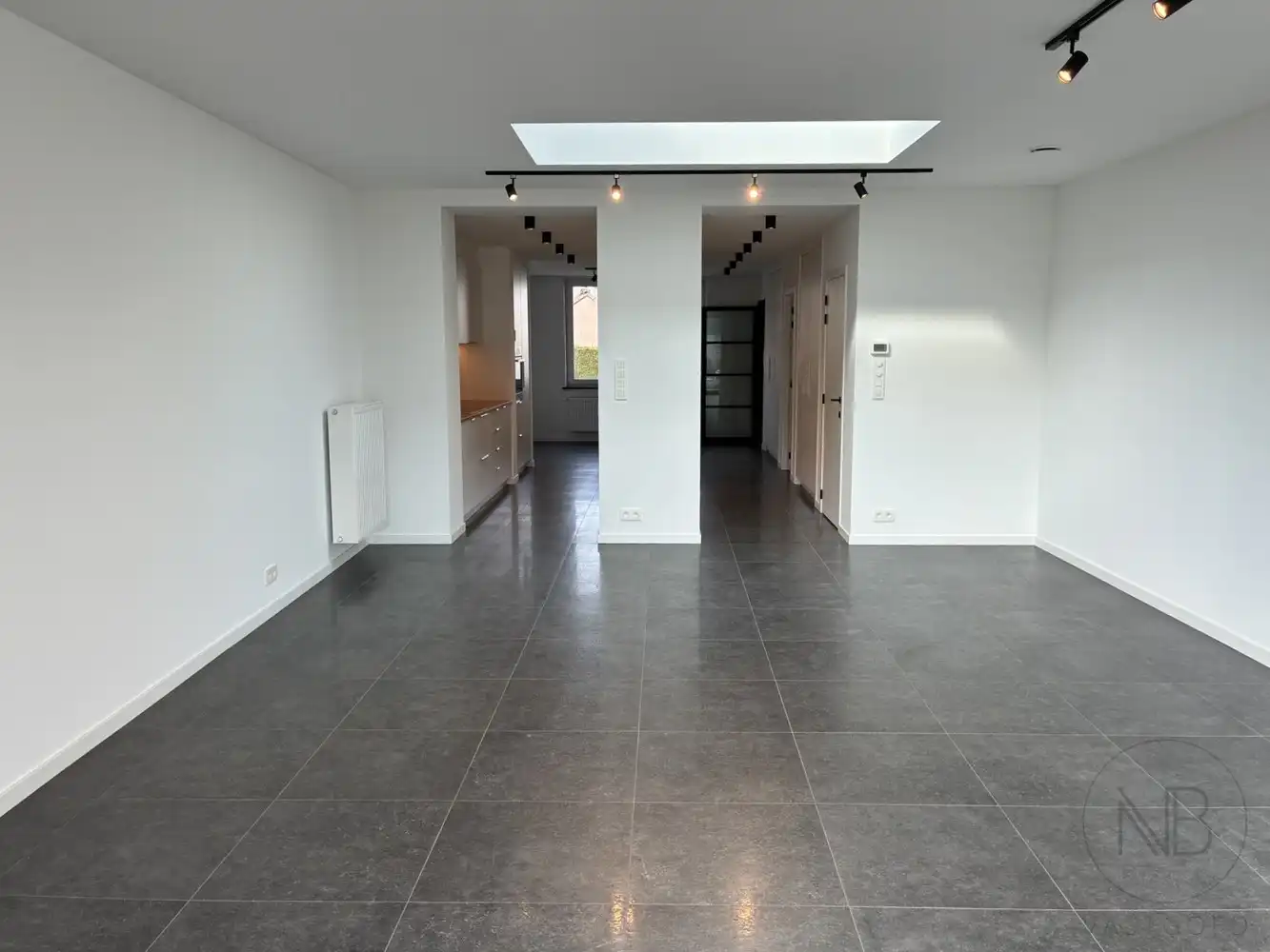 Instapklare en gerenoveerde woning in Genk foto 7