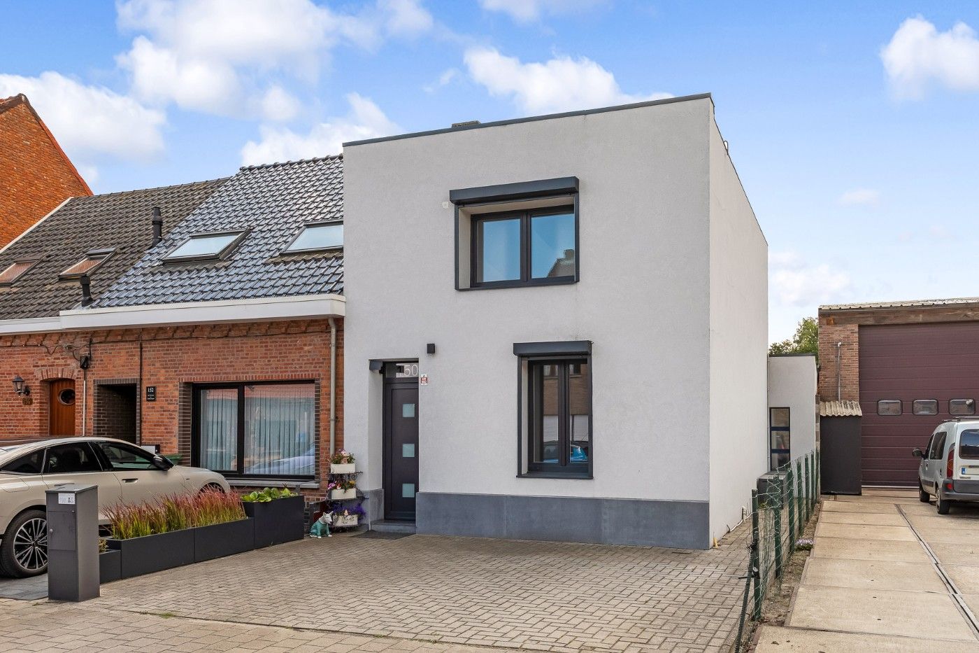 Hoofdfoto van de publicatie: Gezellige, instapklare woning met 2 à 3 slpk op prachtig Z-perceel van 825m²