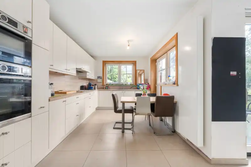 Instapklare recente woning HOB - 3 slaapkamers! foto 8