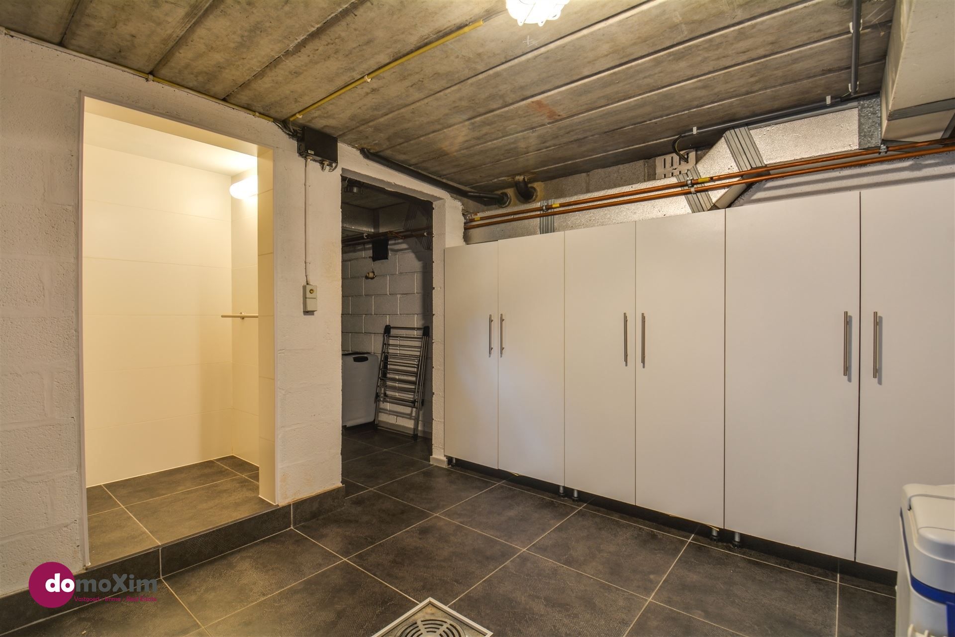 Speelse, vrijstaande woning met 384 m² woonplezier en een ZW-gerichte tuin vol privacy foto 23