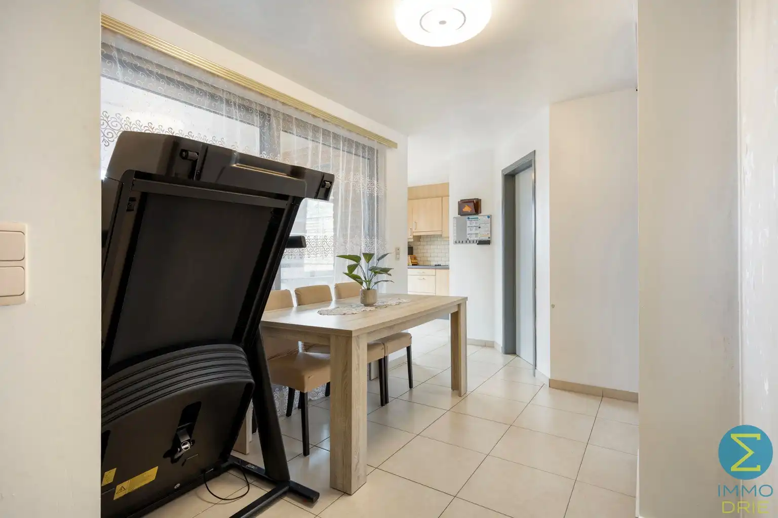 Centraal gelegen 2-slaapkamerappartement met terras te Retie foto 9