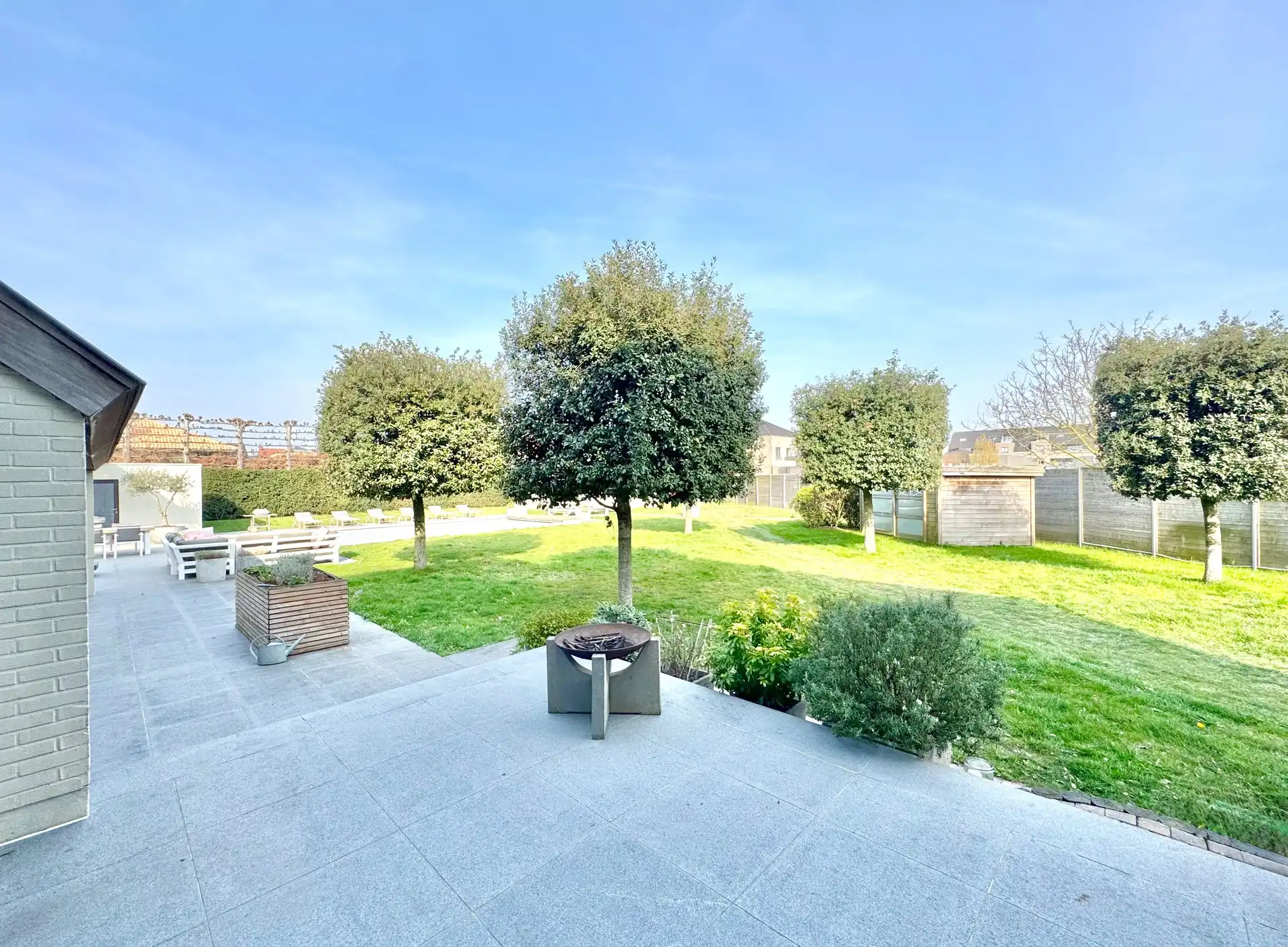 RUIME TIJDLOZE VILLA | 2.800 M² foto 48