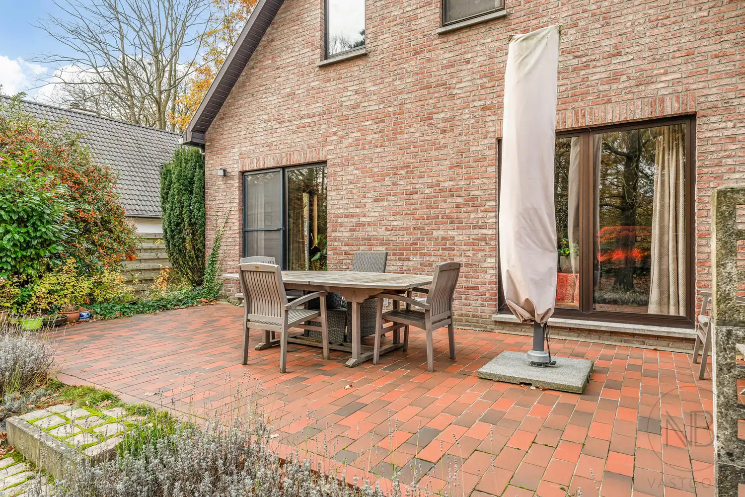 Ruime woning op zuidgericht perceel (17a54ca) in residentiële buurt te Bret (Genk)! foto 28