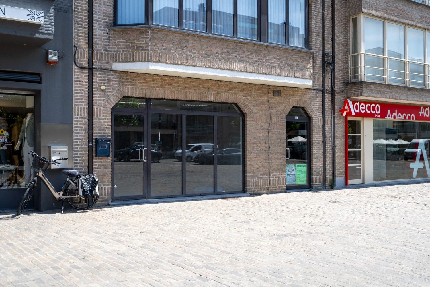 CENTRAAL PAND MET 7x PARKING foto {{pictureIndex}}