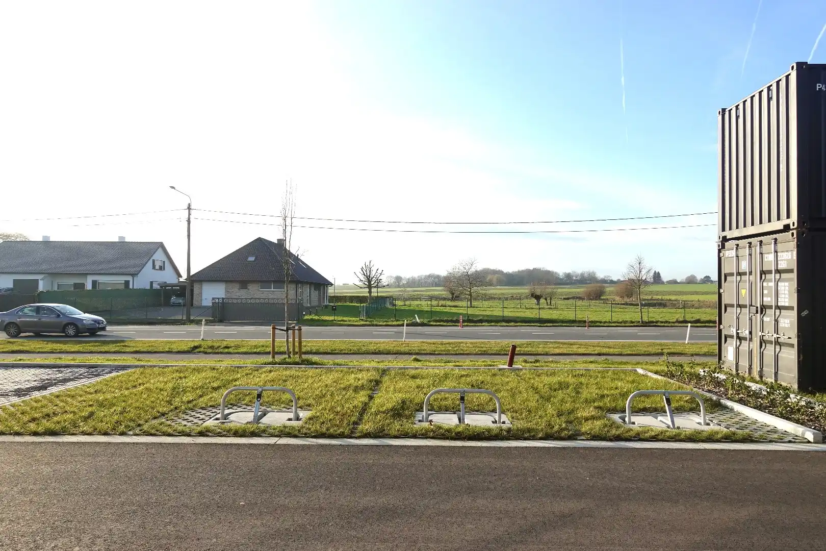 Loods te huur op uitstekende locatie. foto 5