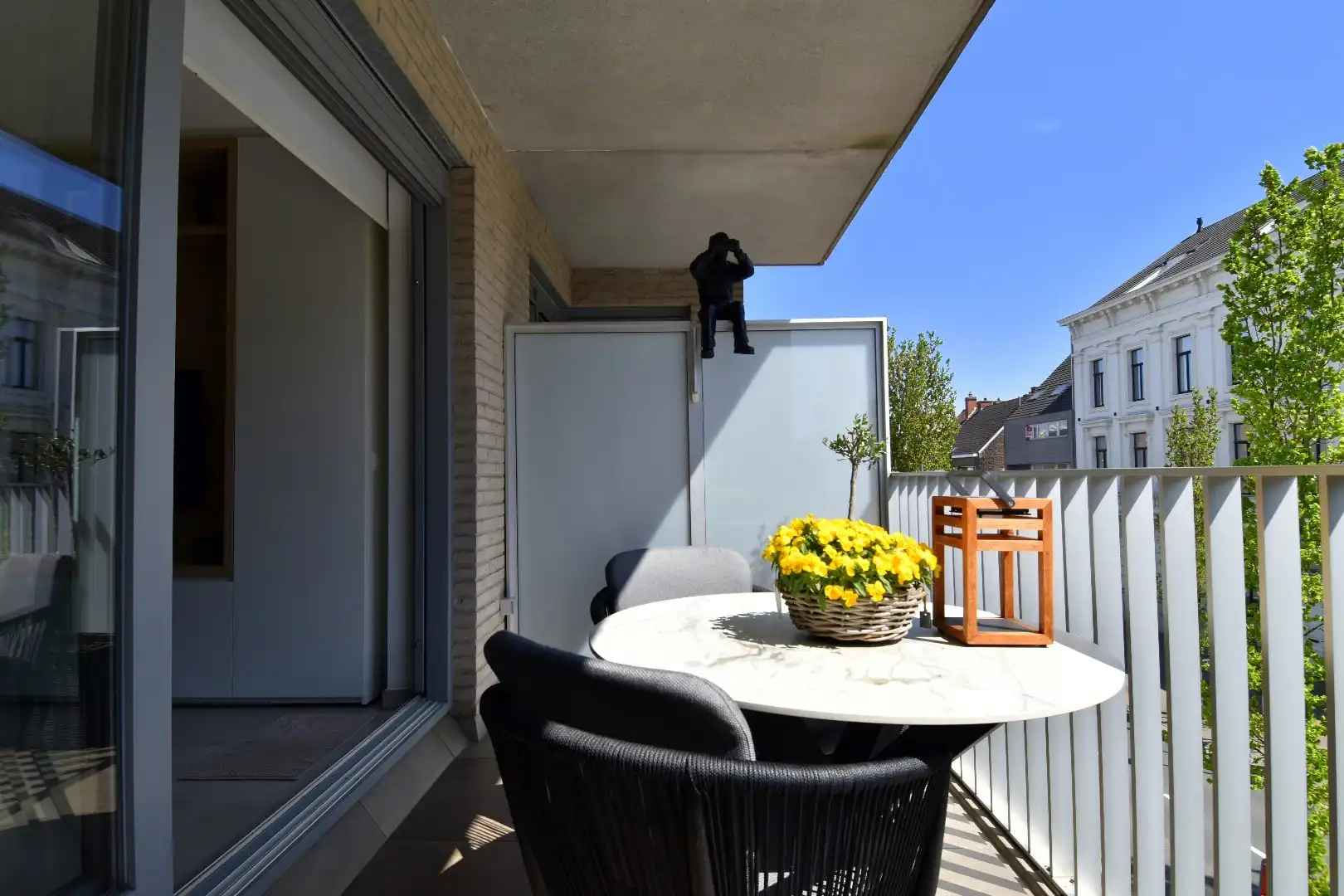 Perfect instapklaar 1-slaapkamerappartement met garage te Harelbeke-centrum foto 11