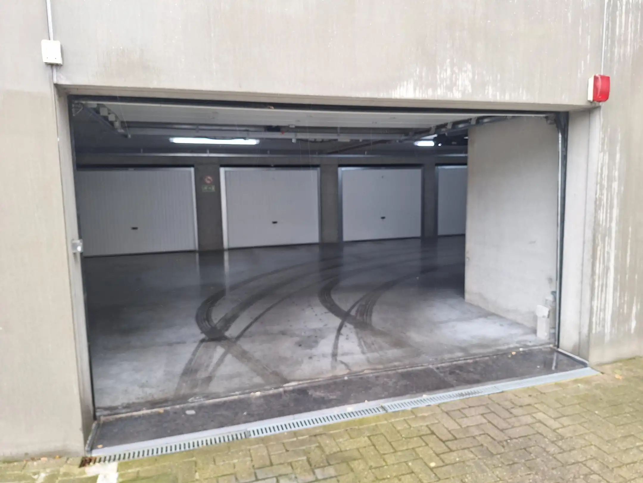 Garage te huur Zeelaan 136 - - 8670 Koksijde
