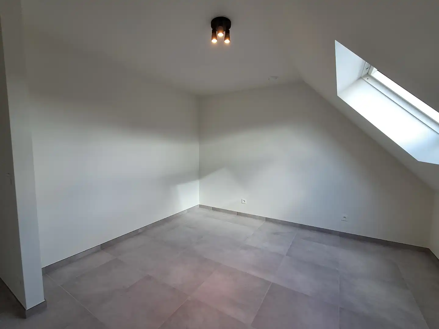 Ruim nieuwbouwappartement te Sijsele! foto 18