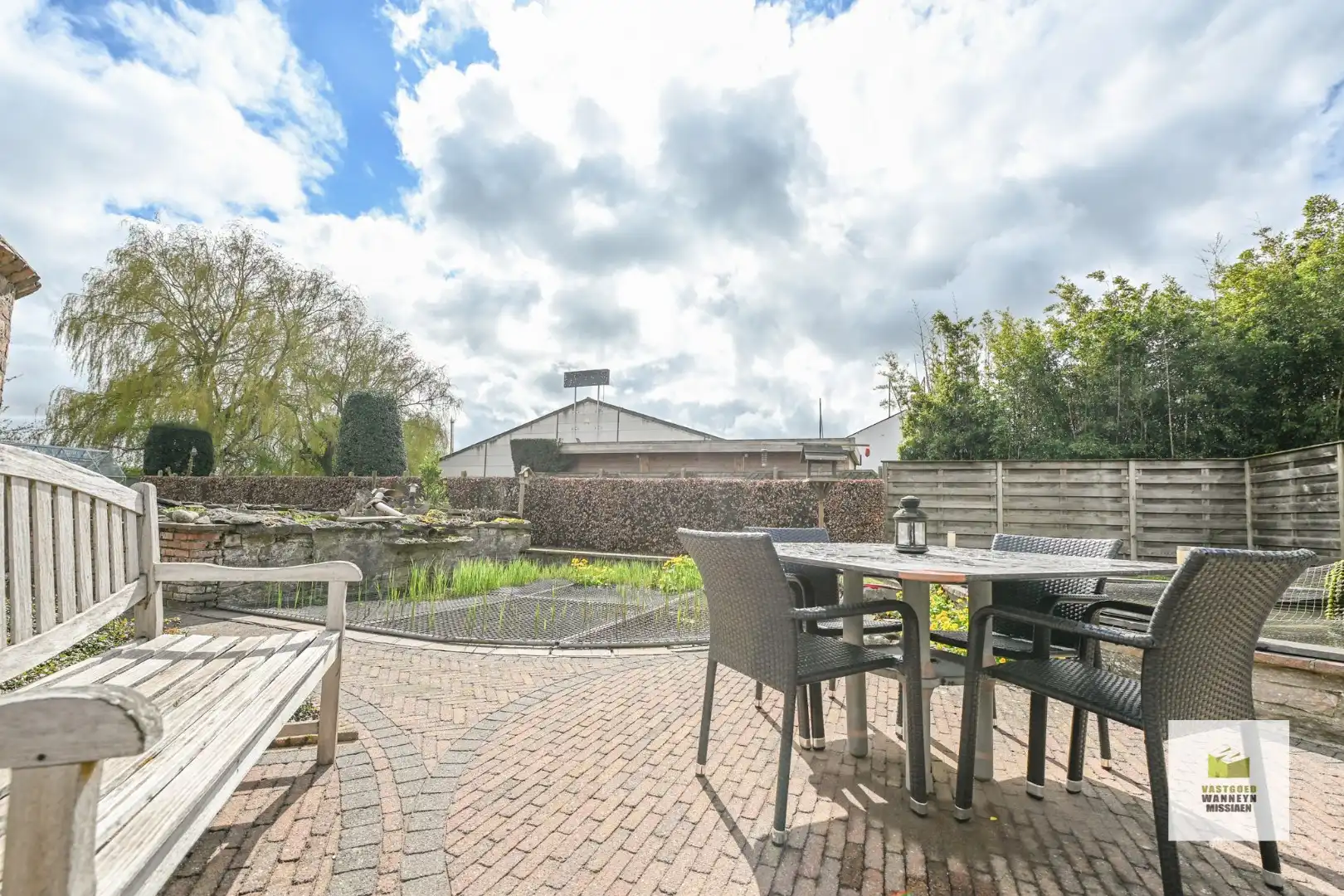 Ruime bedrijfswoning op perceel van 2.519m2 en mogelijkheid tot bouwen loods foto 24