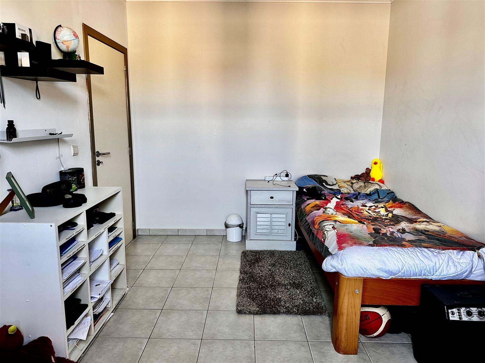 gelijkvloers app met 2 slp, tuintje en garage foto 8