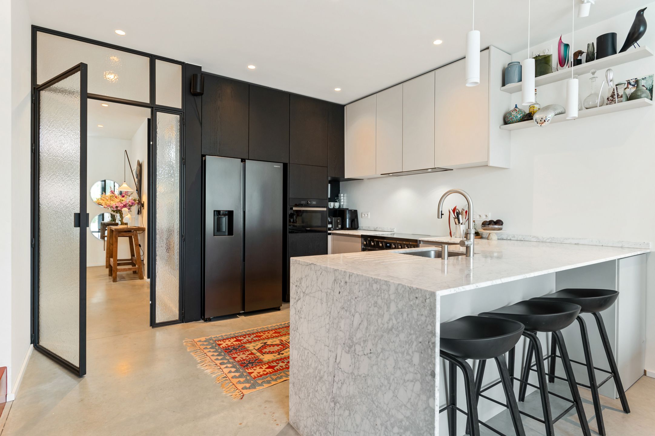 Prachtig gerenoveerde woning met mooie tuin - centrum Hove foto 7