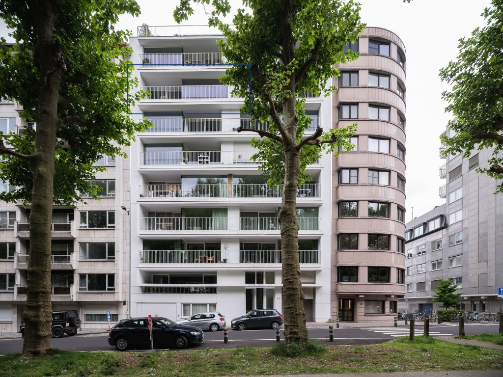 Magnifiek wonen tussen de kruien van de bomen foto 3
