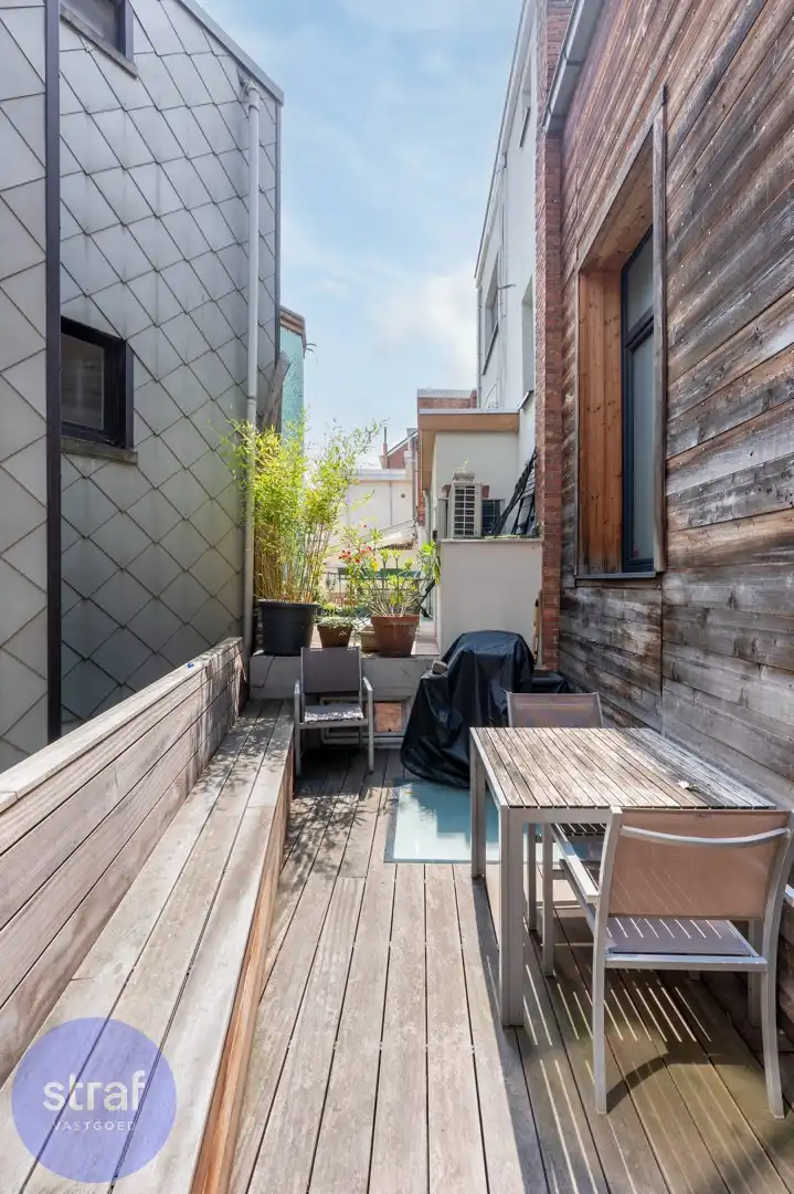 Charmante stadswoning met zuidgericht terras en extra studio foto 7