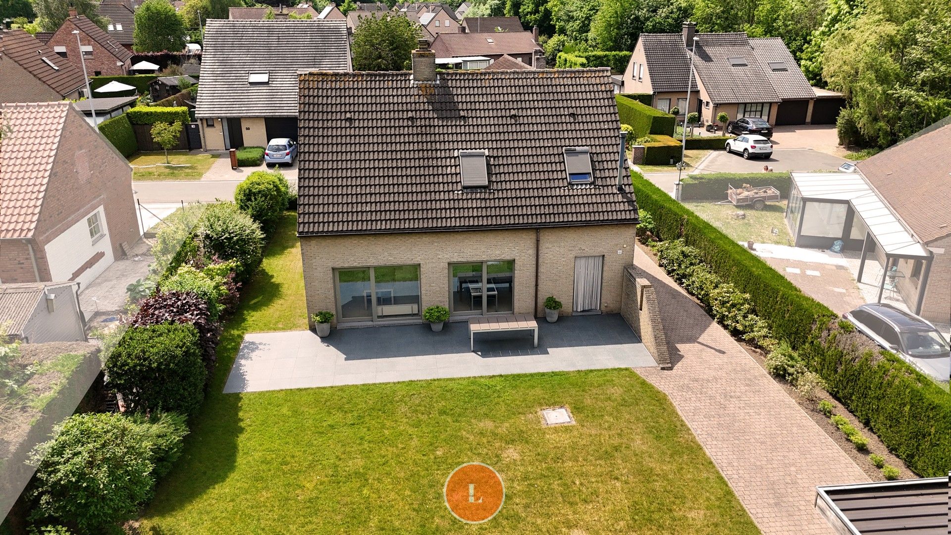 Ruime en rustige gelegen woning op een perceel van 744m² foto 32