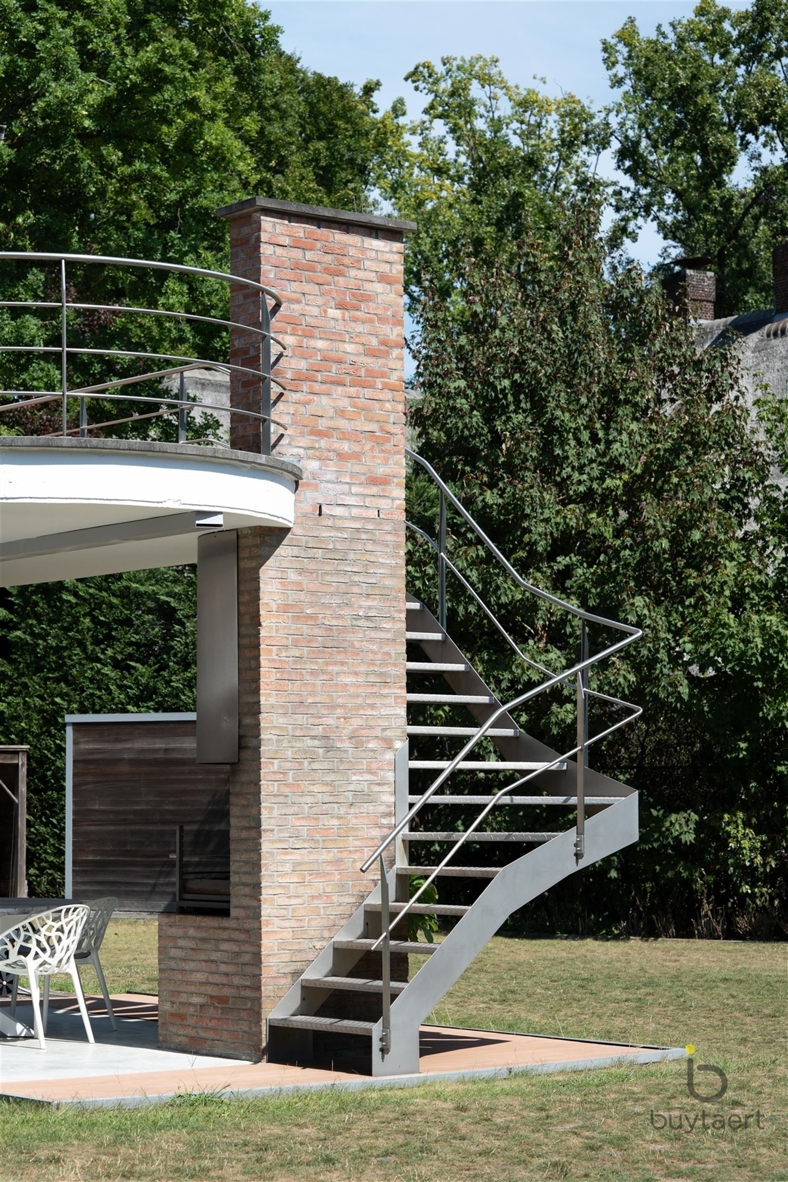 Wonen én werken in luxe familiewoning in begeerde Vriesdonkwijk foto 66