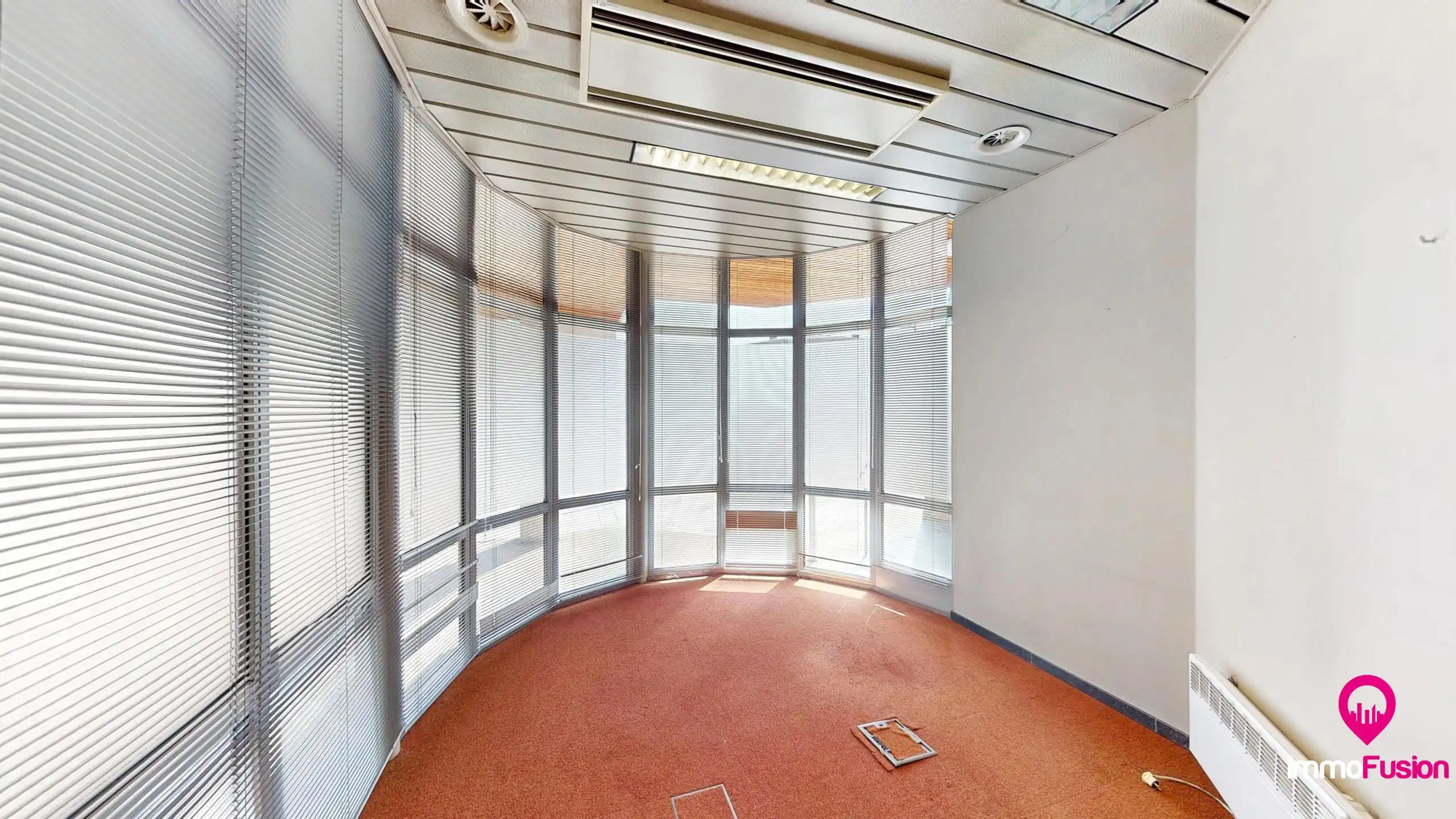 Zeer ruim kantoor op commerciële locatie in centrum Beringen foto 22