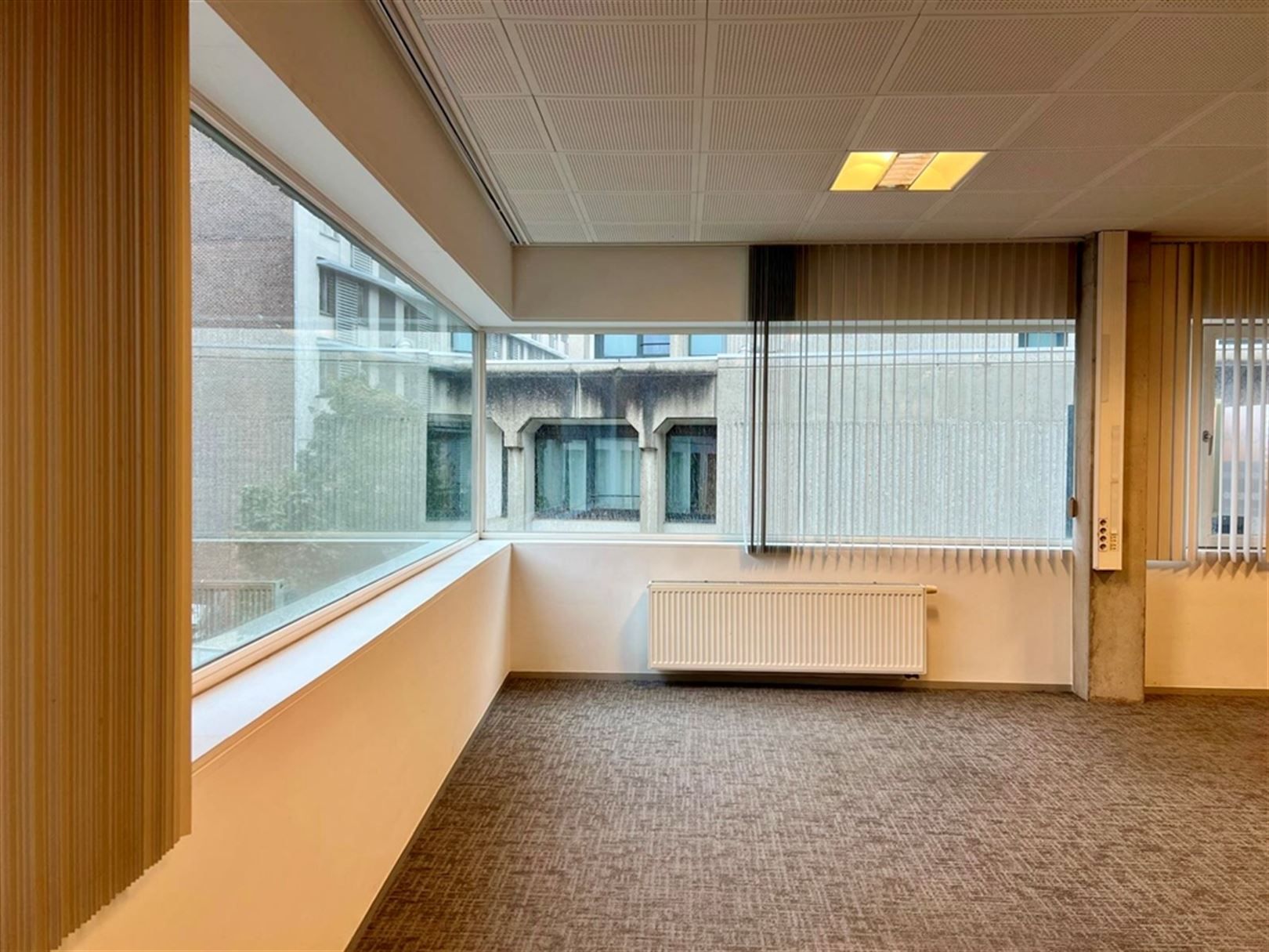 Instapklare kantoren in Centrum Gent foto 7