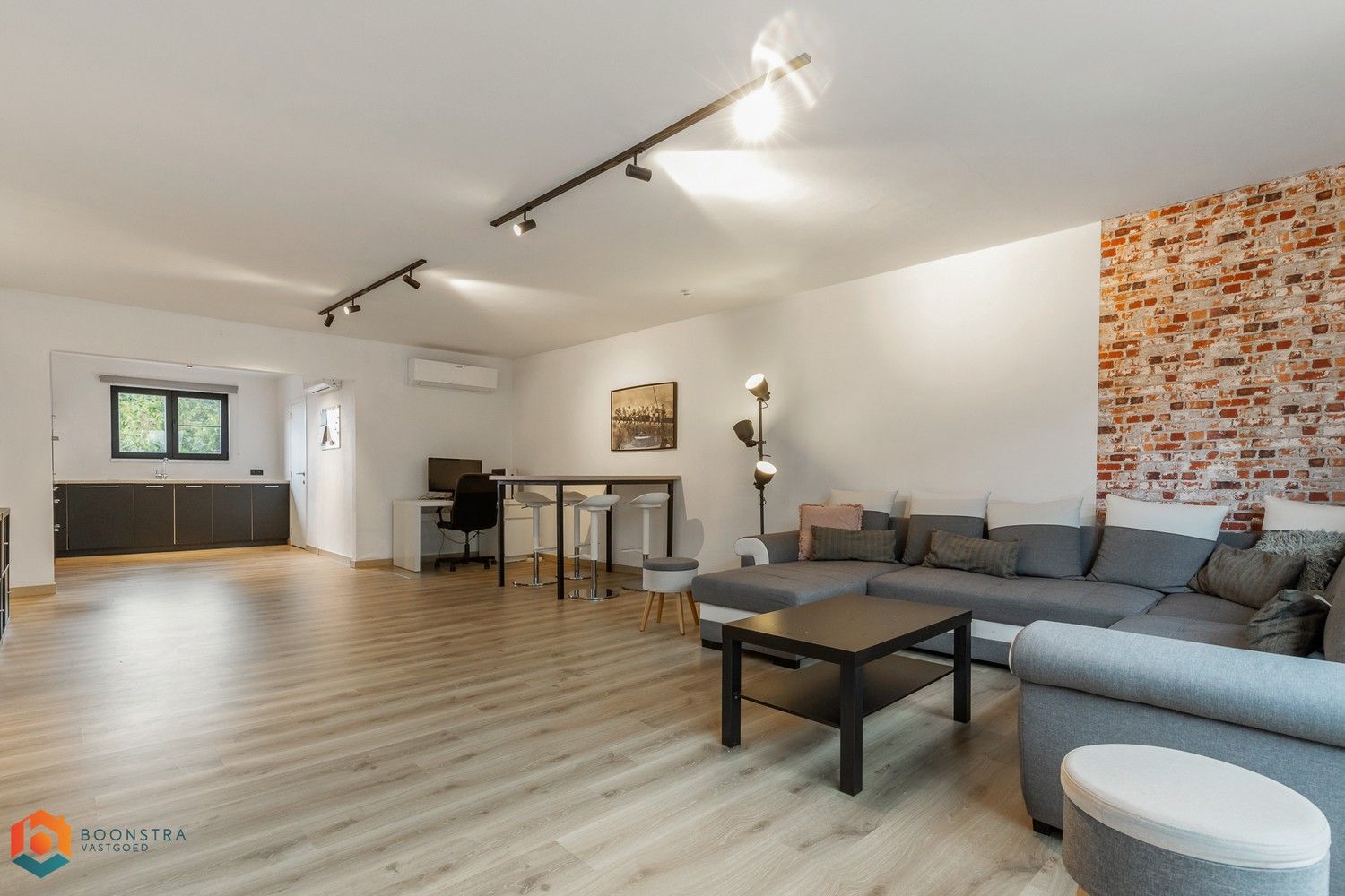 Gerenoveerd appartement met 3 slpkrs in centrum Haacht foto 3