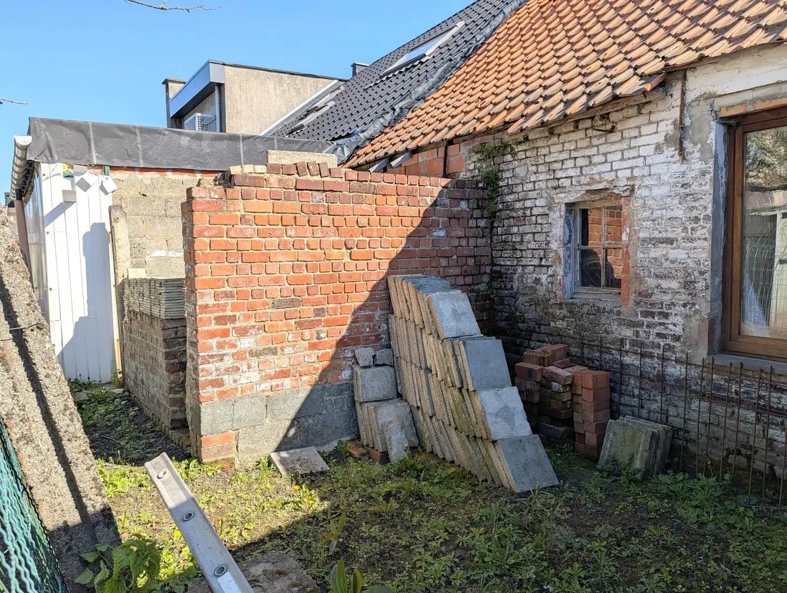 Te renoveren woning met potentieel in een doodlopende straat foto 15