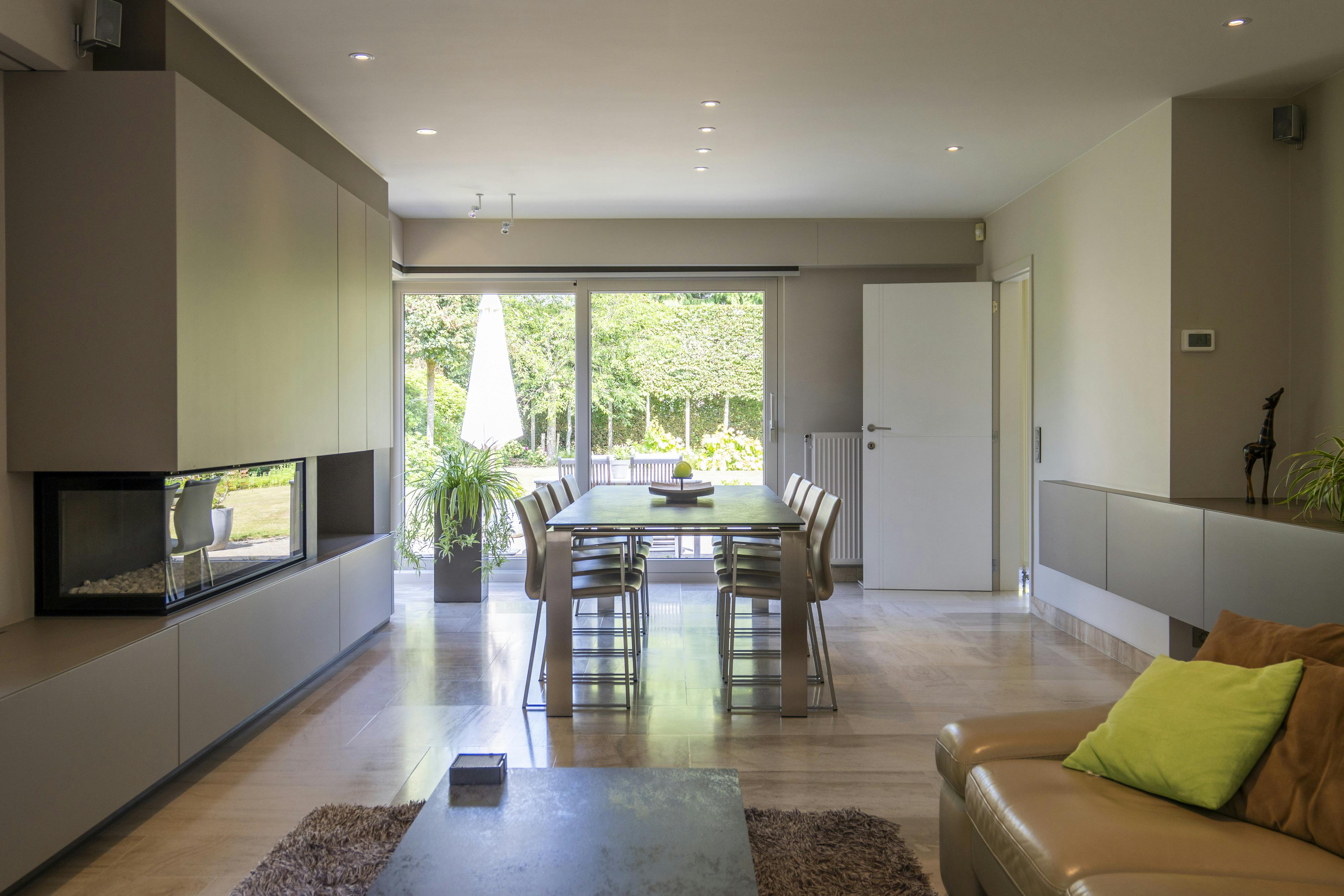  Instapklare villa in rustige residentiële buurt te Zwevegem foto 4