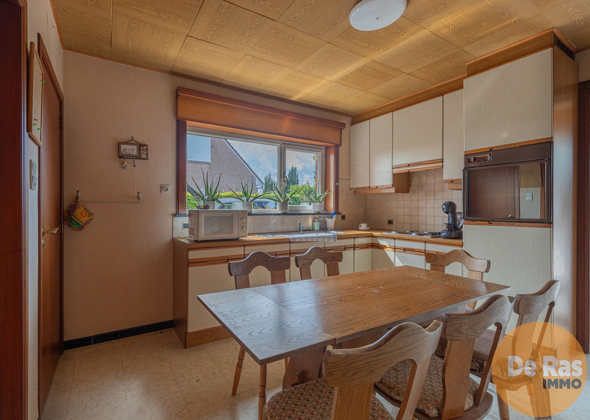 ZOTTEGEM - Stevige gezinswoning met heel wat potentieel foto 15