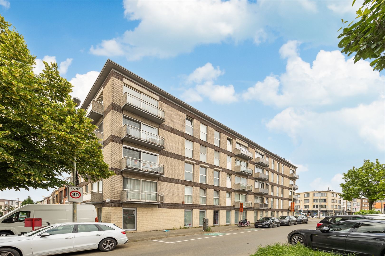 Appartement te koop De Bisthovenlei 2/202 - 2100 DEURNE