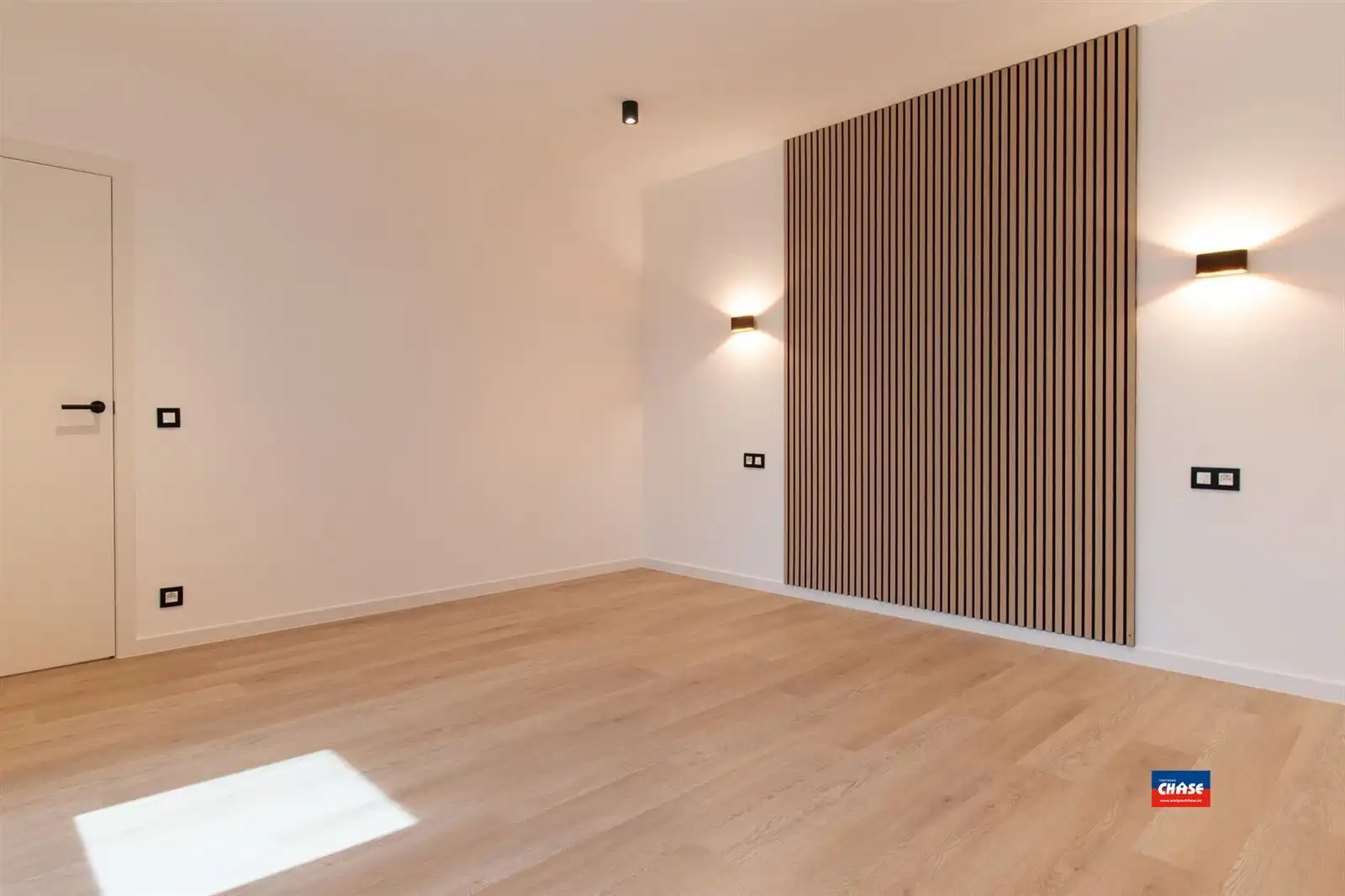 Nieuwbouwwoning met 4 slpks, 3 badk en tuin foto 23