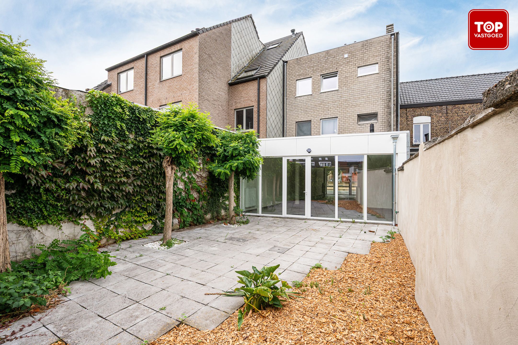 Commercieel pand op strategische topligging foto 12