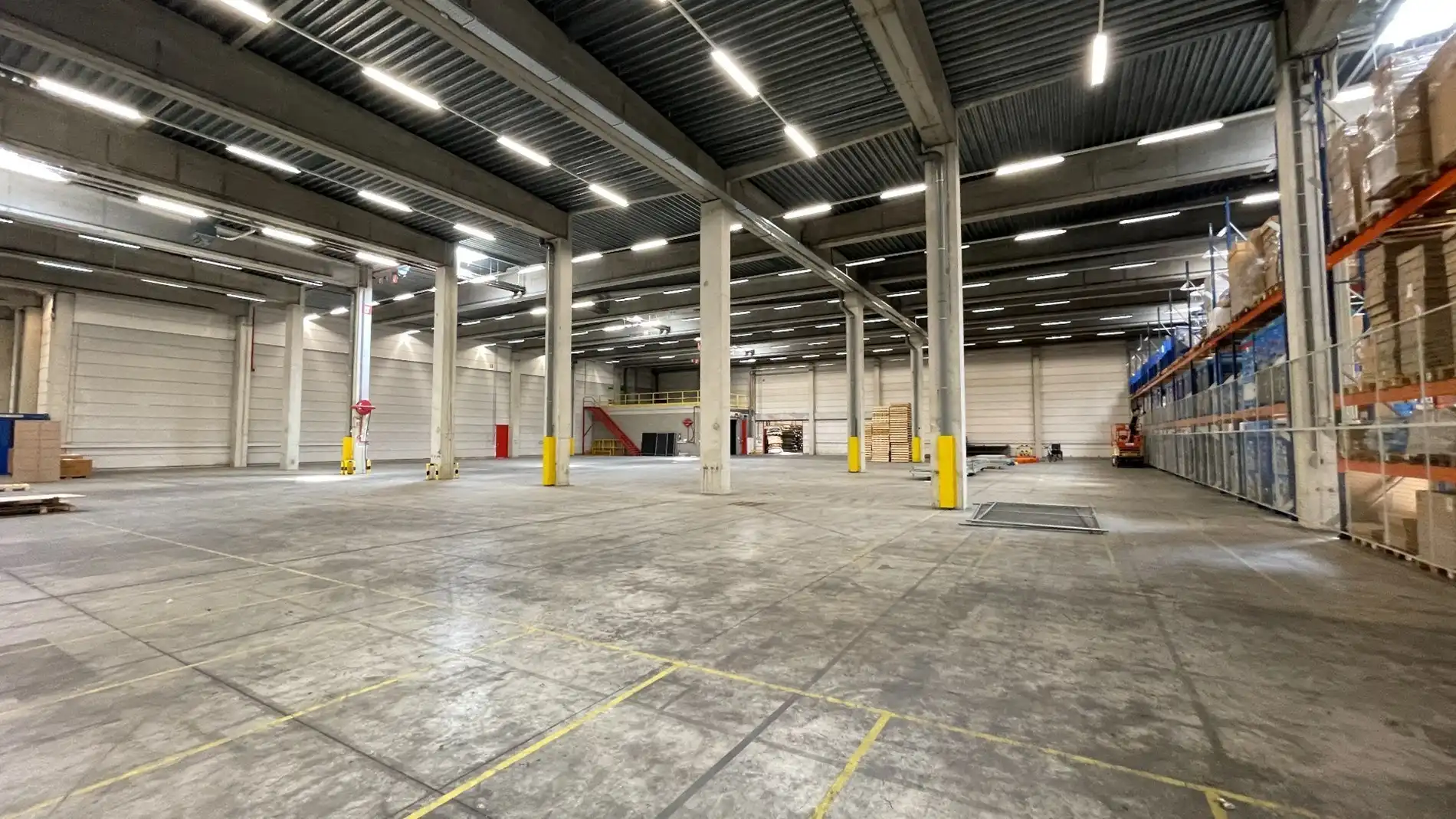Opslagruimte te huur nabij E19 in Mechelen foto 17