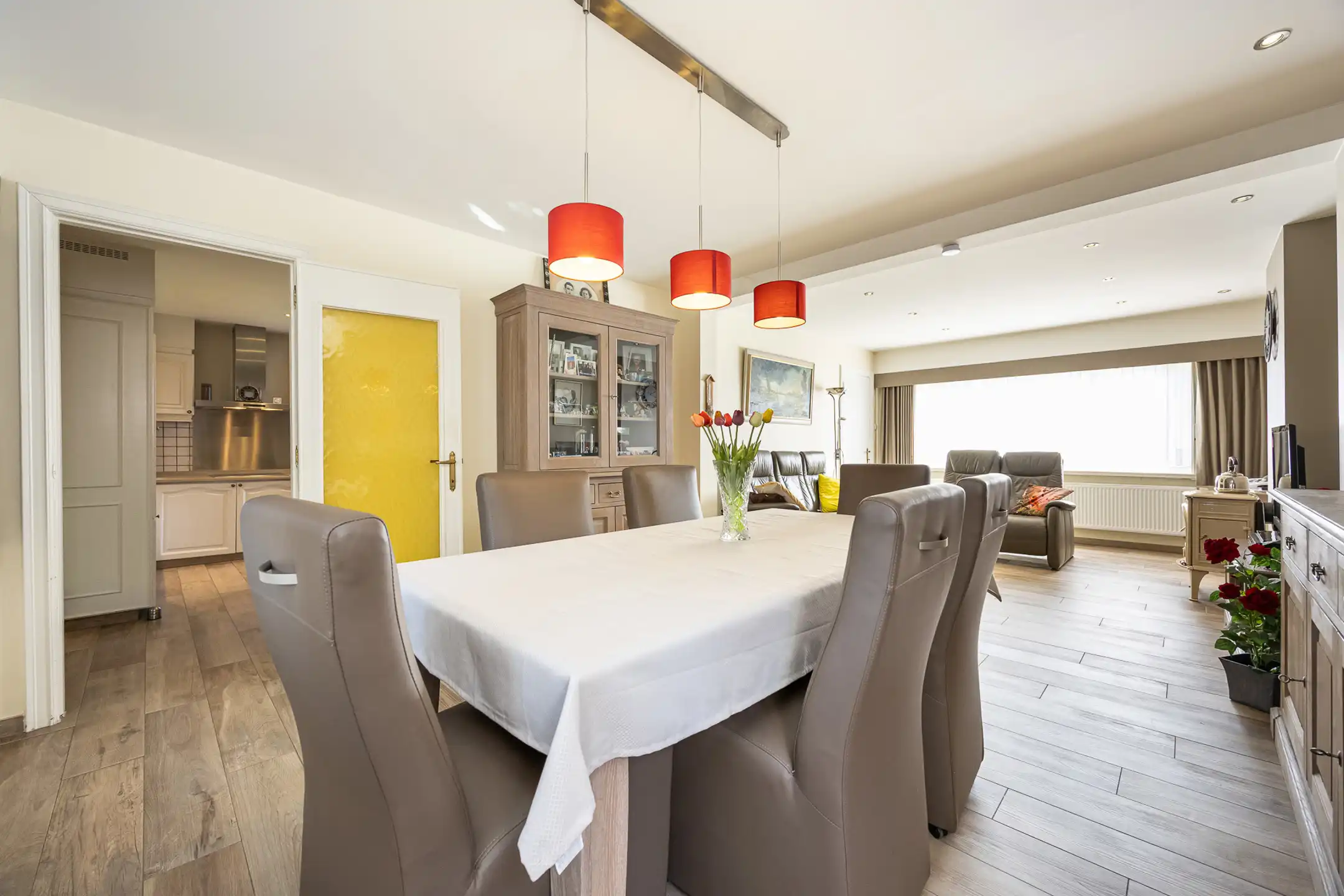 Vrijstaande woning op ruim perceel (1.127 m²) nabij centrum Beerse & Merksplas foto 5