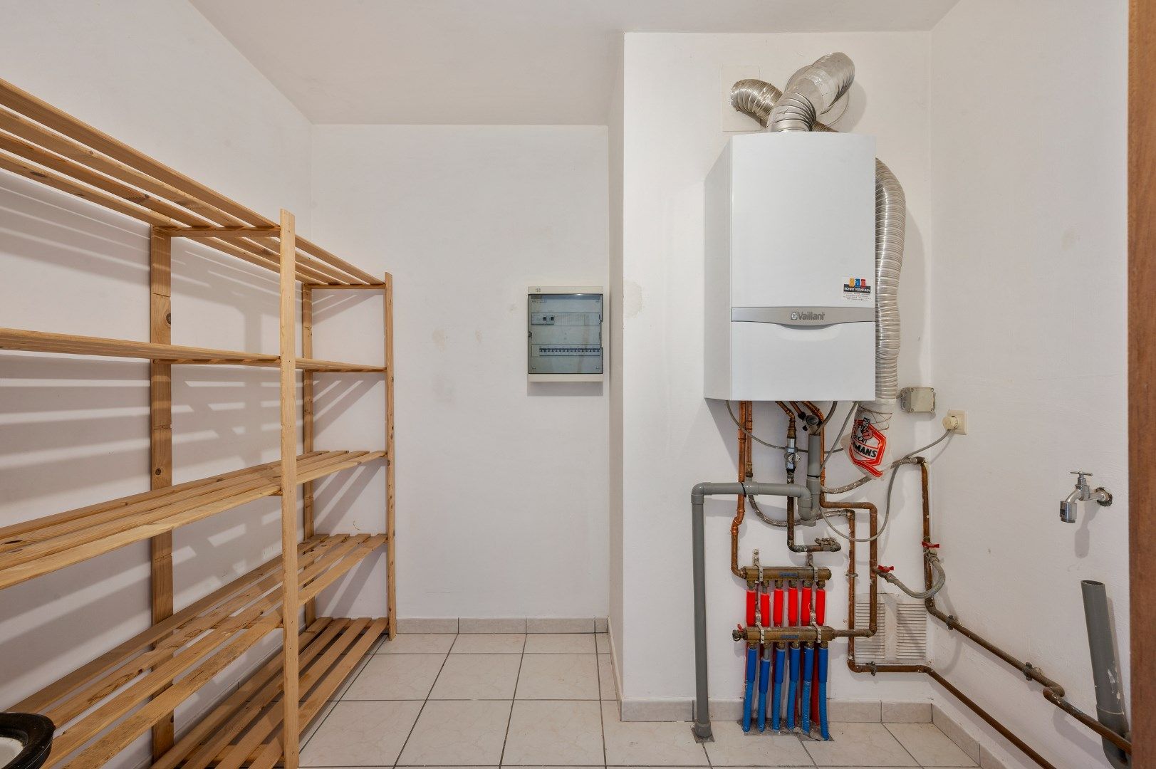 APPARTEMENT MET 2 RUIME SLPKS EN EPC-LABEL A foto 9