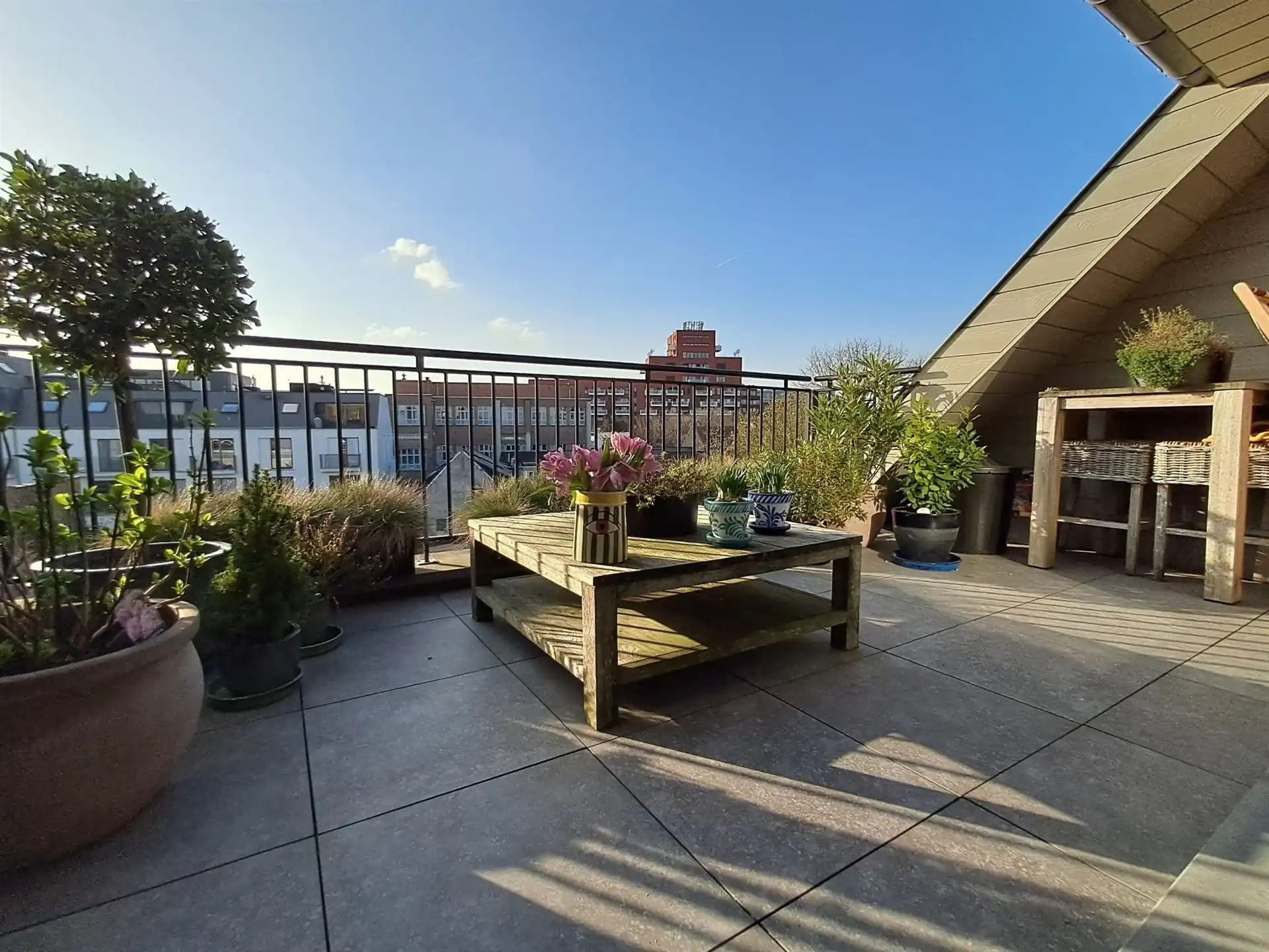 Appartement met ruime terras op topligging in Merchtem foto 6