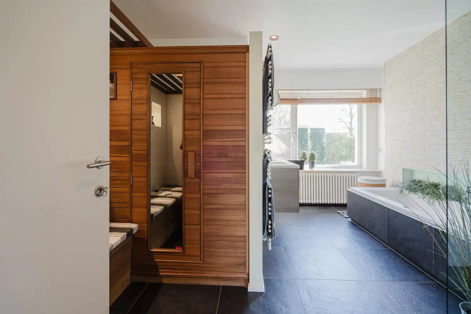 Gelijkvloerse villa in Kortrijk foto 13