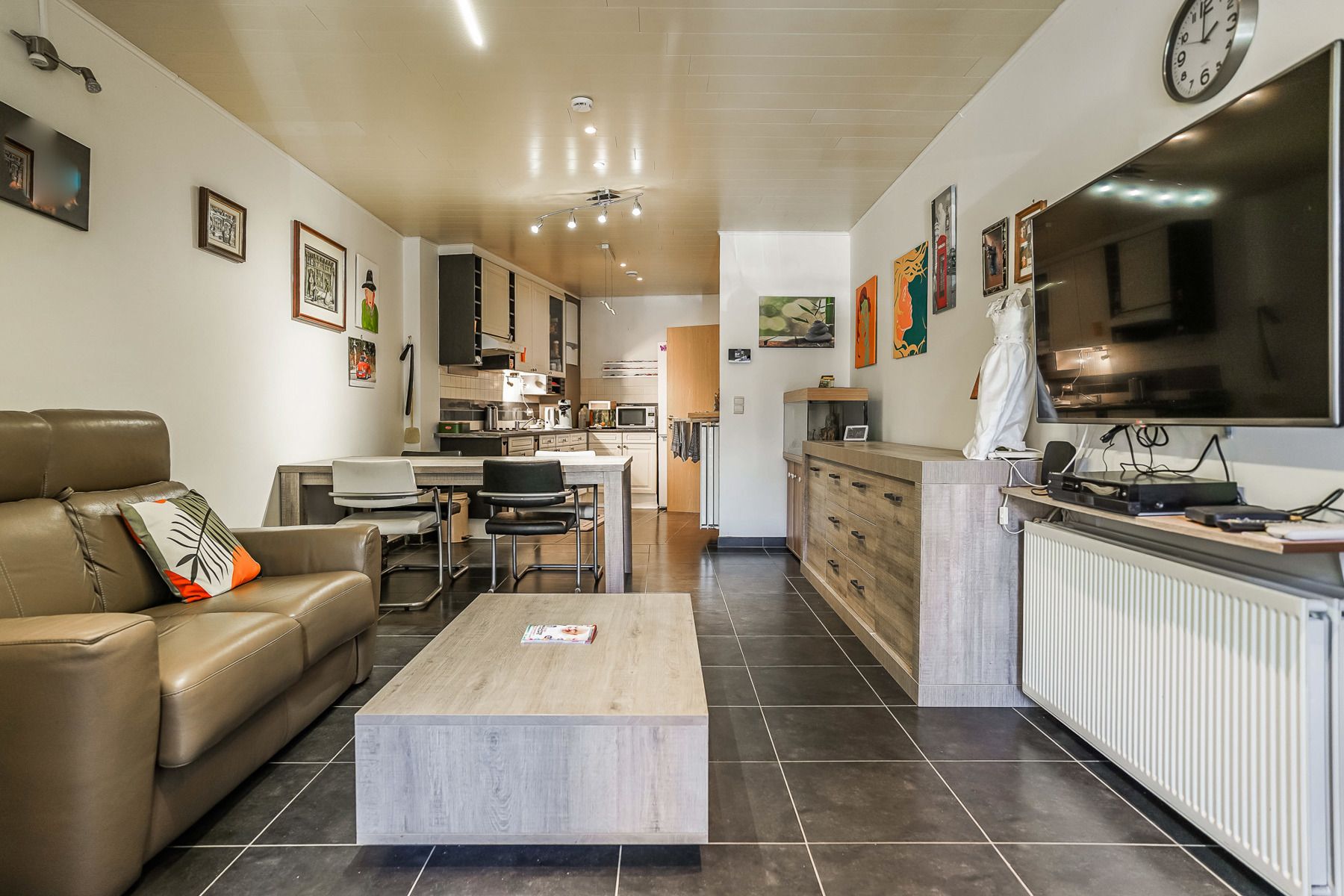 Perfect instapklare meergezinswoning (2 wooneenheden) in het hart van St Jozef Londerzeel foto 3