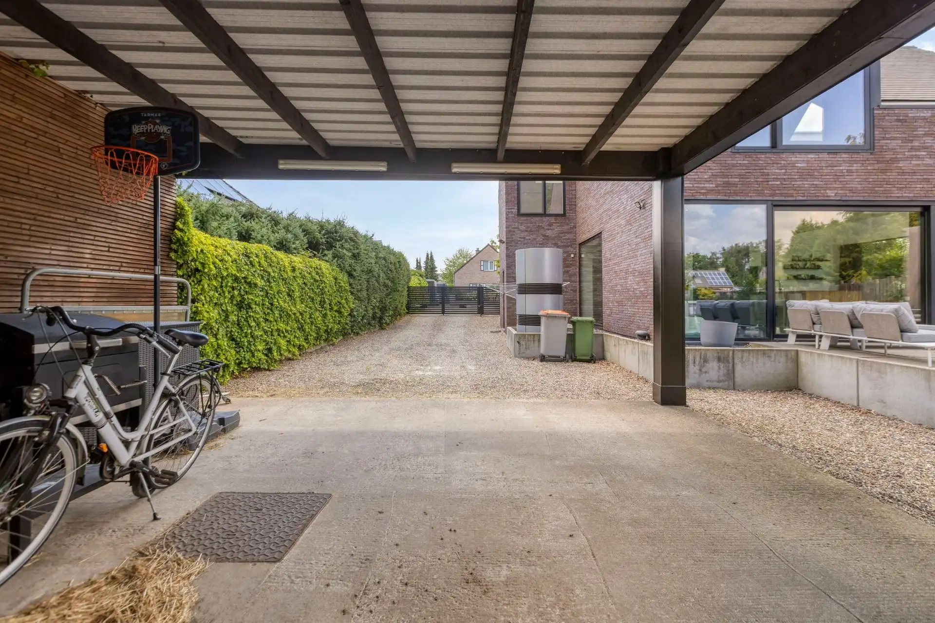 Exclusief wonen waar architectuur, ruimte en levenslang comfort samenkomen. foto 67