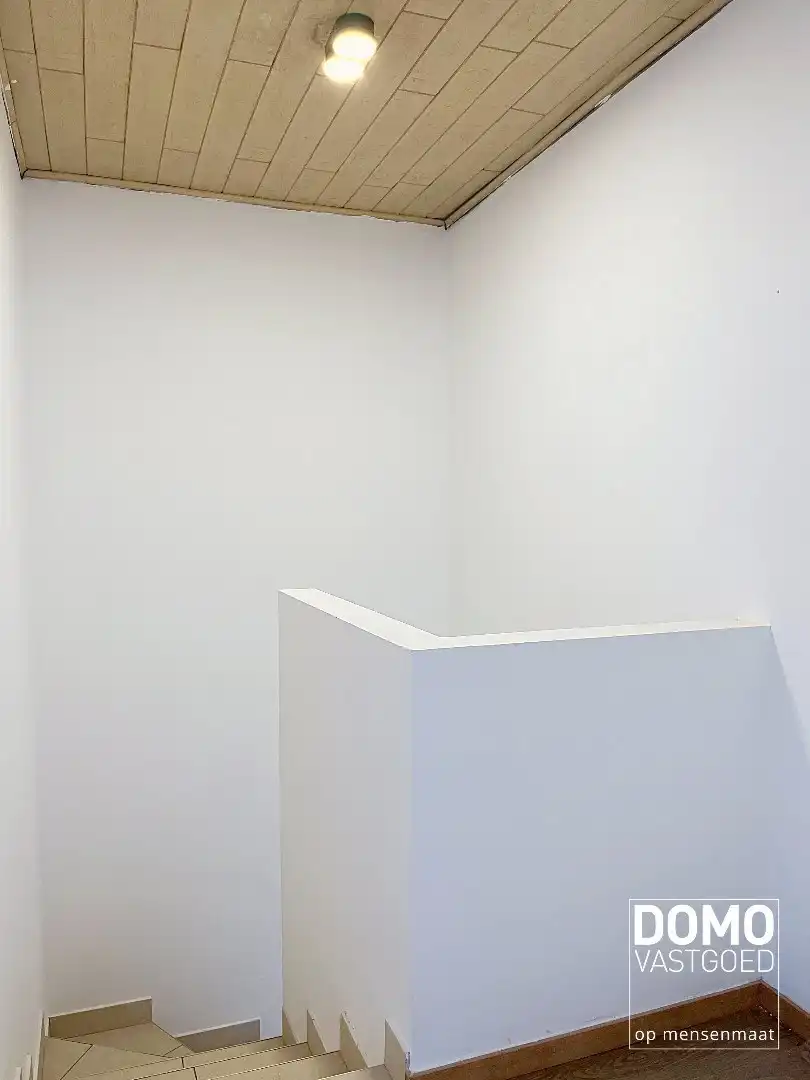 INSTAPKLAAR  DUPLEXAPPARTEMENT MET 2 SLAAPKAMERS OP GOEDE LOCATIE IN KURINGEN foto 15
