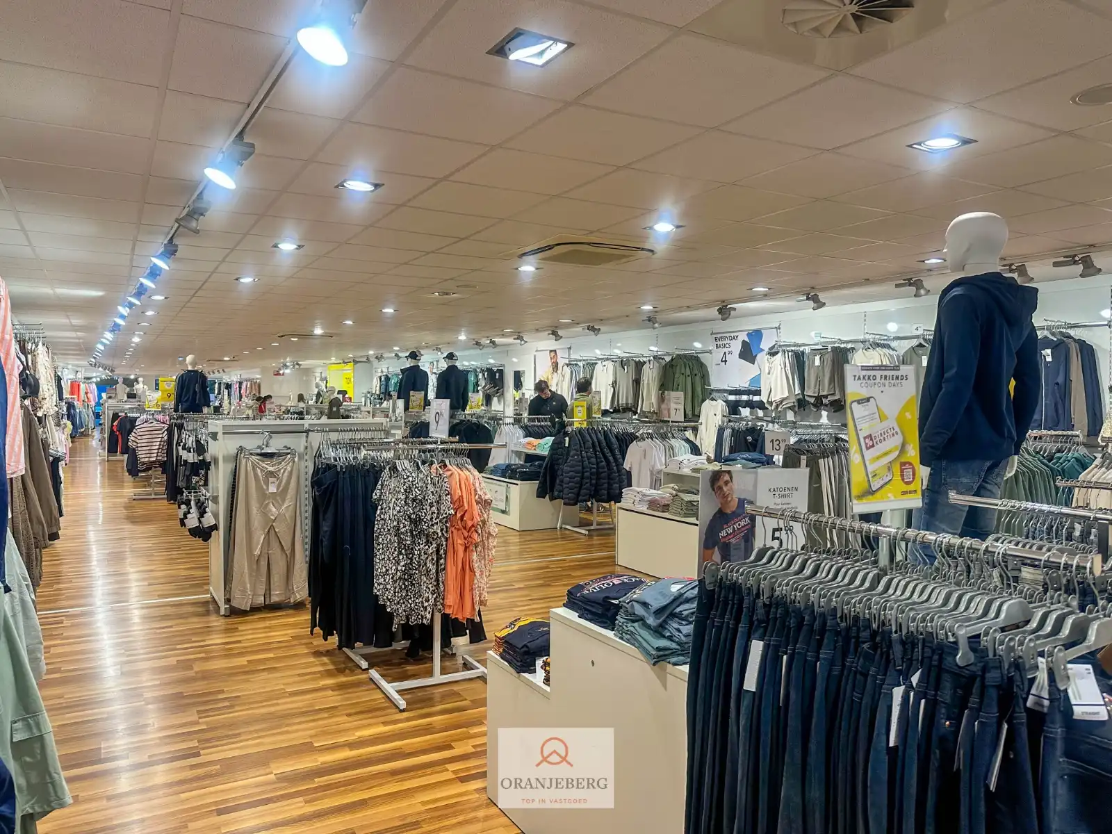 Groot handelspand te koop met mooi rendement op toplocatie in Lanaken foto 7