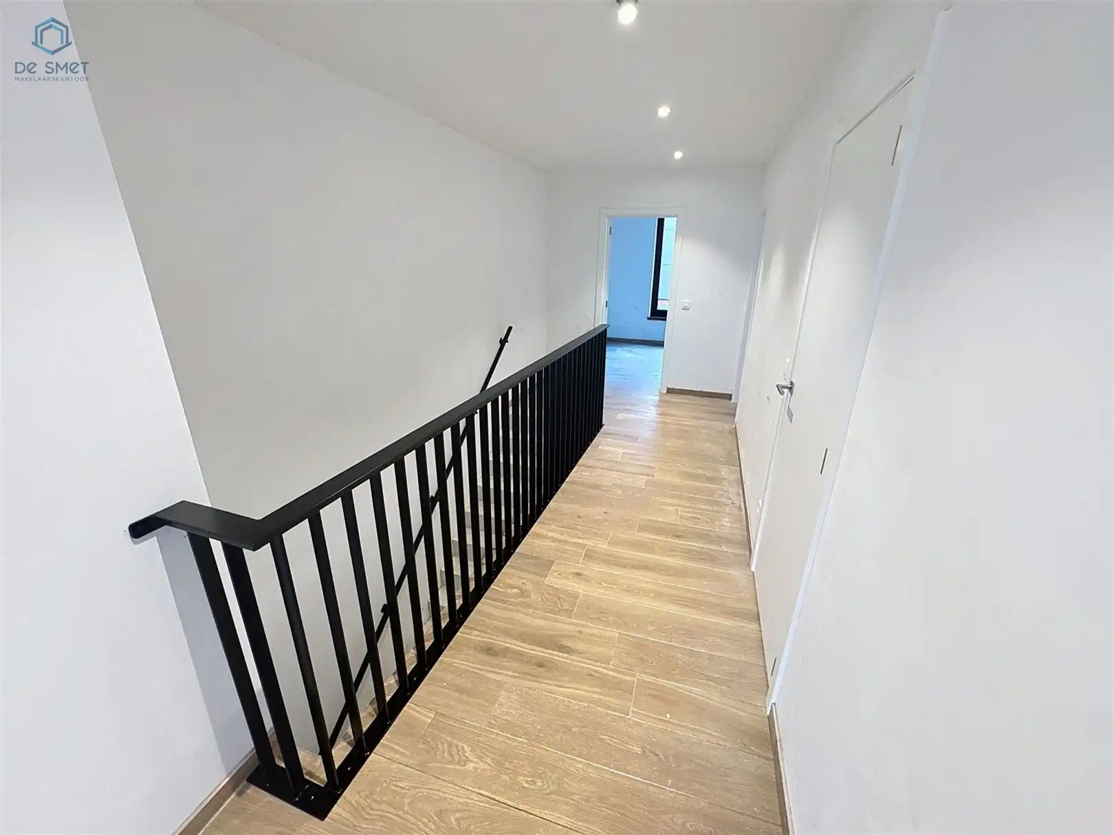 Stijlvol nieuwbouwappartement op de 1ste verdieping met 2 terrassen & 2 slaapkamers centrum Zandbergen foto 6