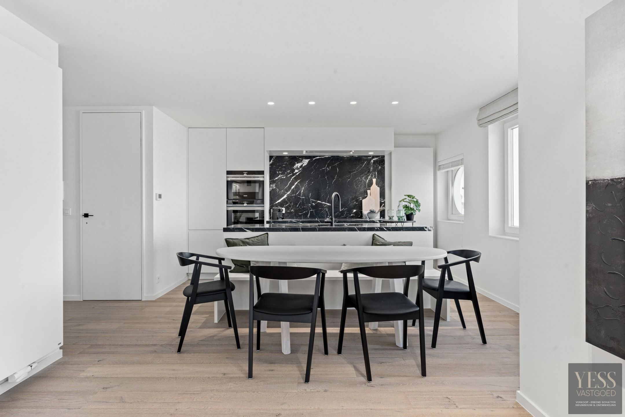Prachtig appartement met zicht over het Zegemeer te Knokke! foto 2