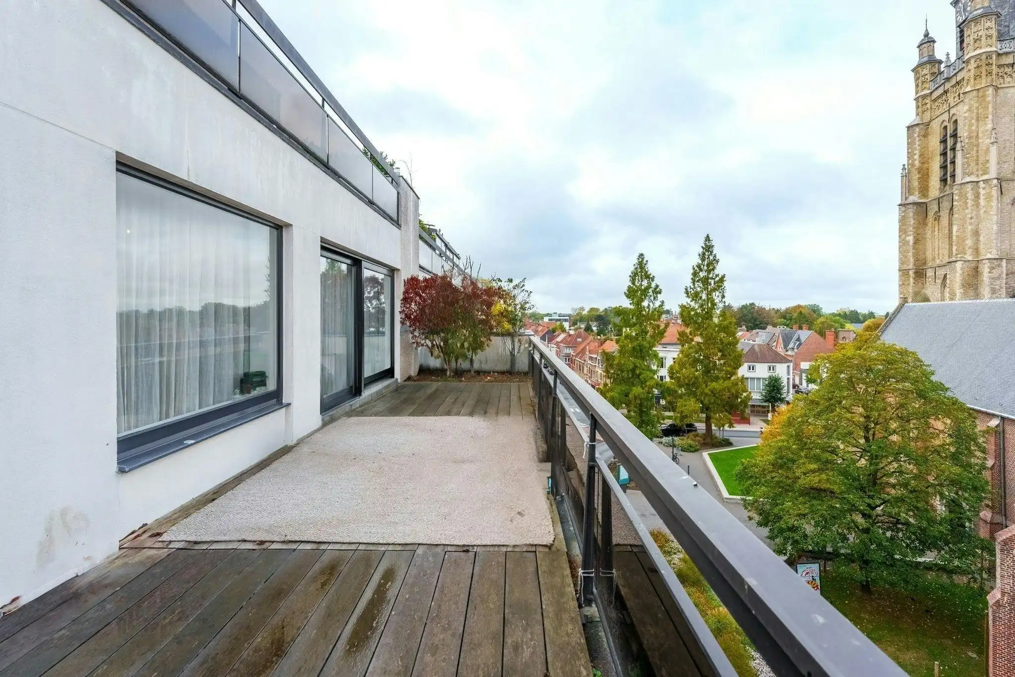 Exclusief gerenoveerd appartement in het centrum Roeselare. foto 18