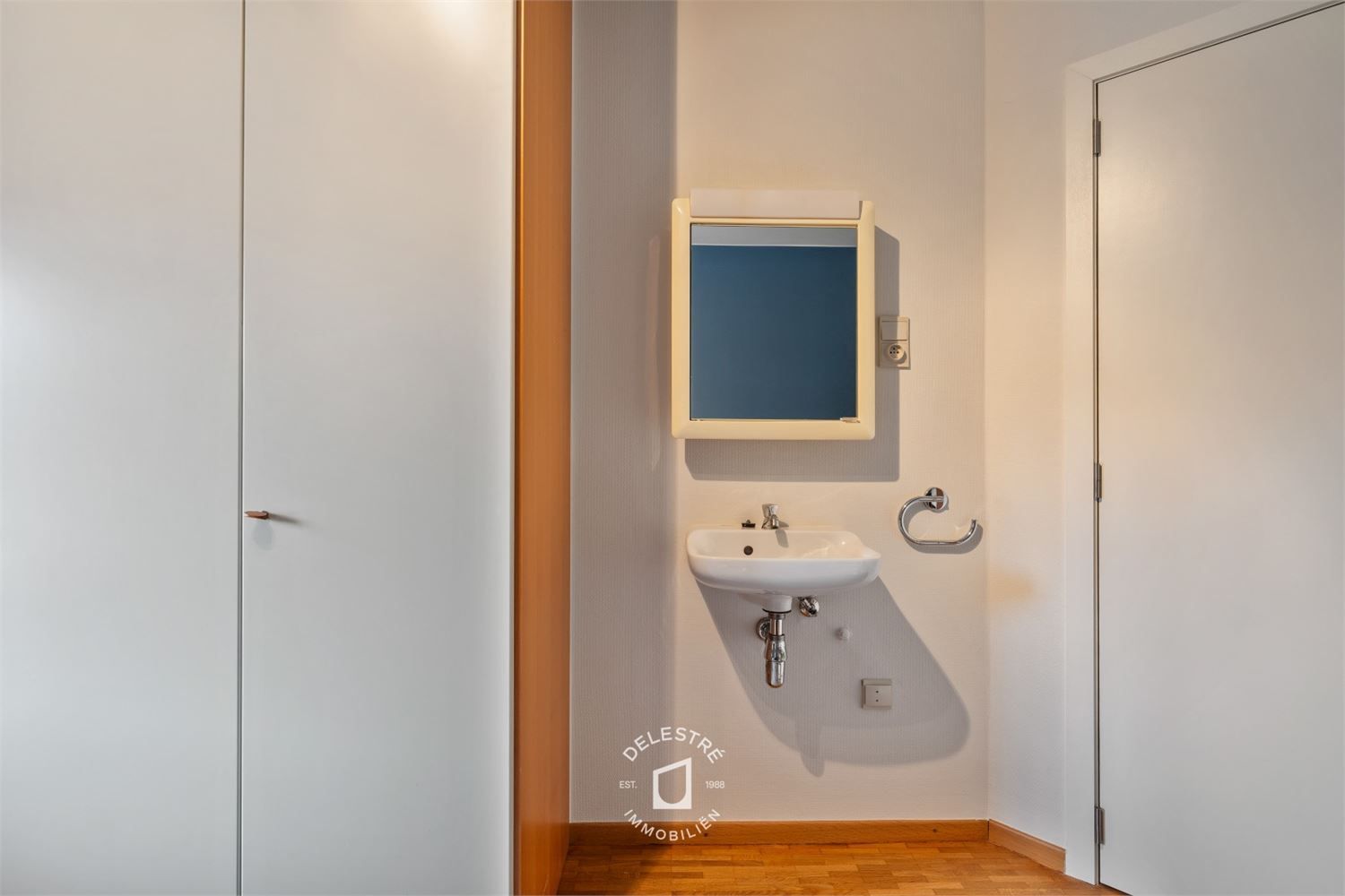 INSTAPKLARE GEZINSWONING MET GARAGE IN RUSTIGE STRAAT foto 22