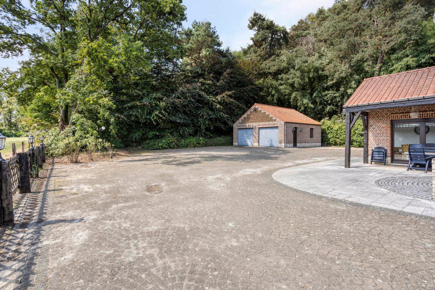 Landelijk en discreet wonen te Bekkevoort foto 3