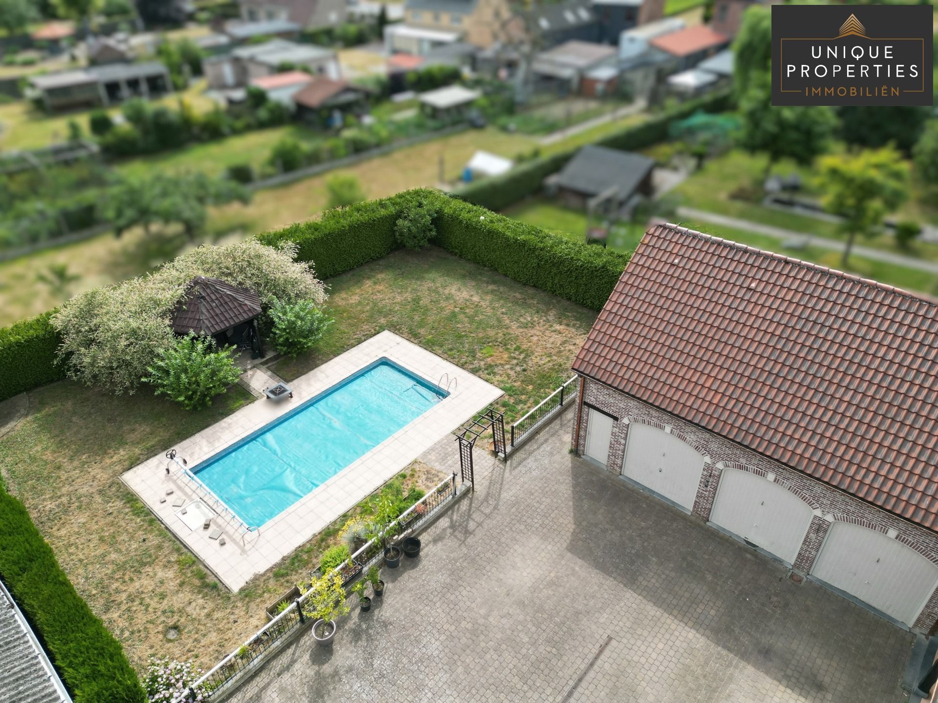 Villa te koop foto 28