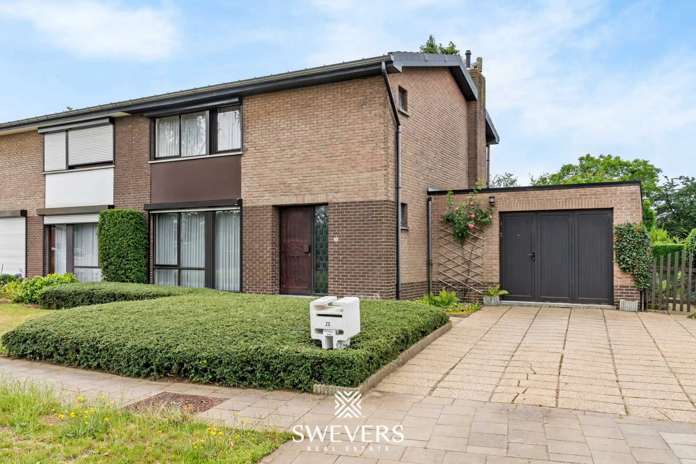 Ruime woning met 4 slaapkamers en zonnige tuin nabij centrum Zolder foto 32