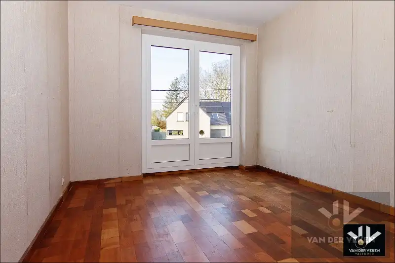 Multifunctioneel eigendom met 2 wooneenheden op een riant perceel van 21 aren 83 centiaren op een goed bereikbare, rustige locatie in Diepenbeek foto 20