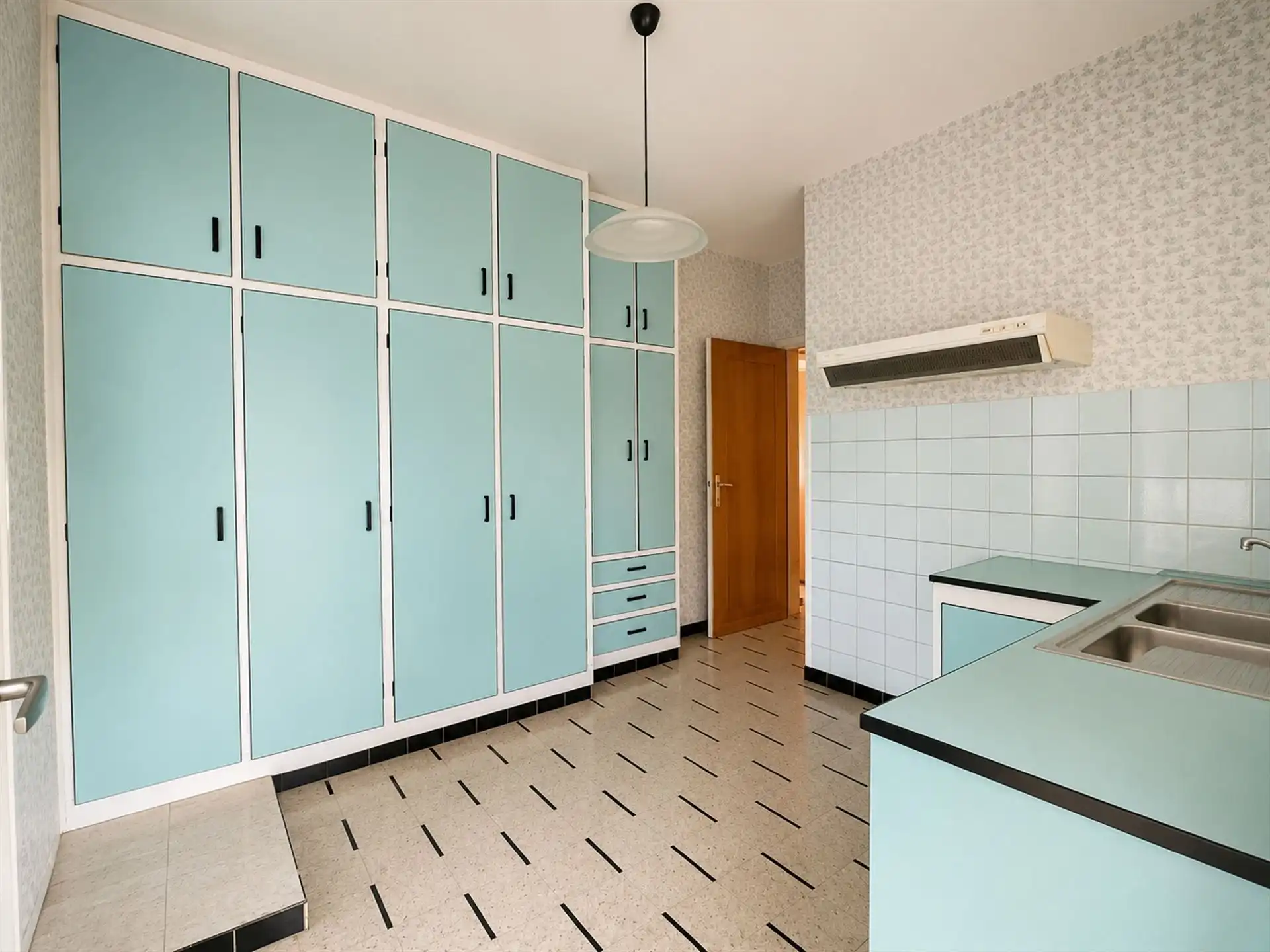Te renoveren villa op een perceel van 2.059 m²! foto 7