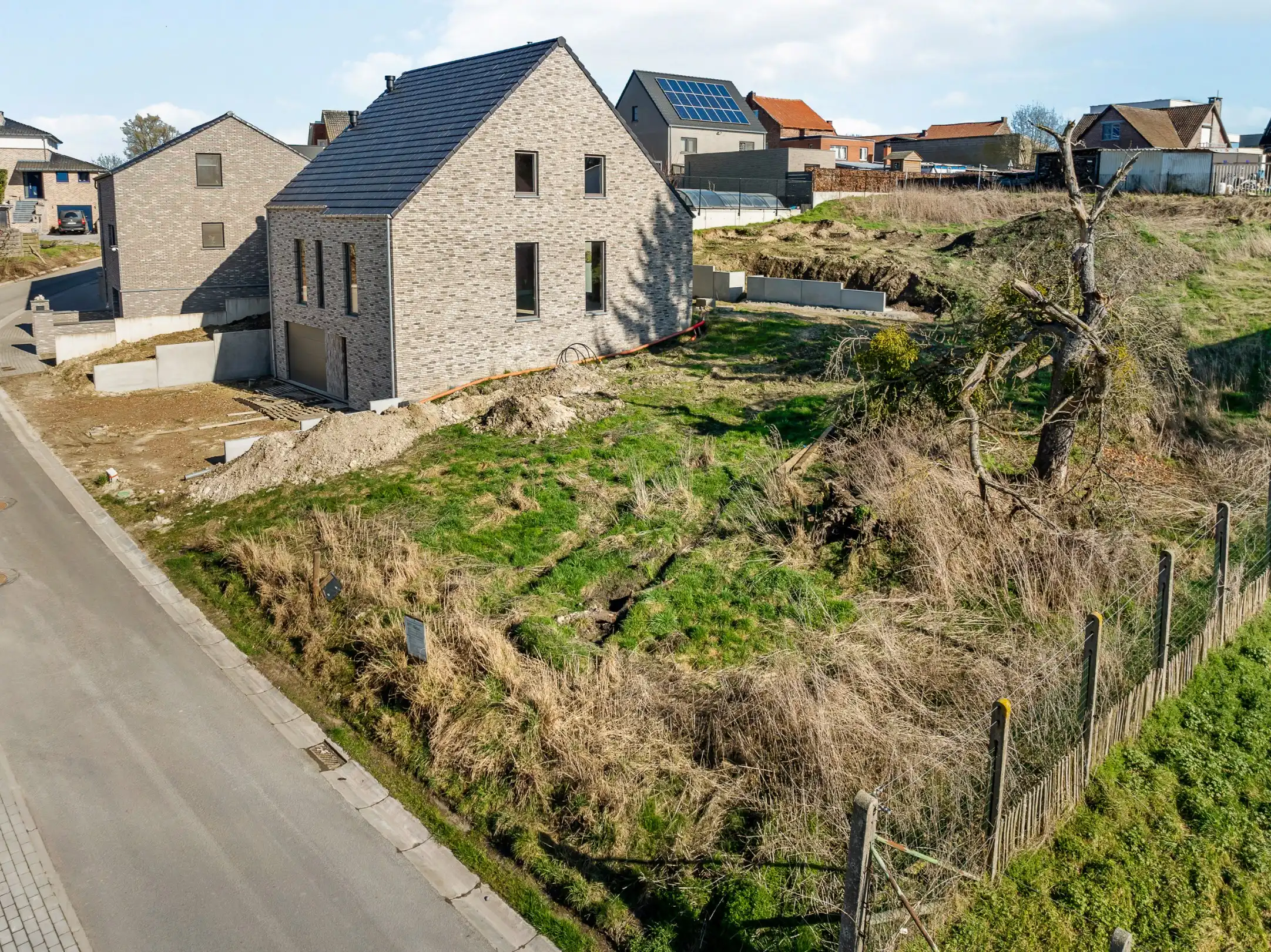 Prachtige bouwgrond van 7a57ca met zuidoostoriëntatie in het charmante Voort (Borgloon) foto 5